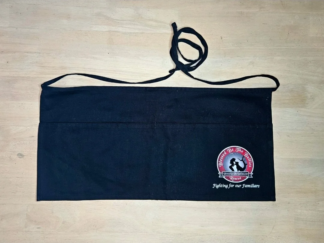 NEW !! Service Aprons