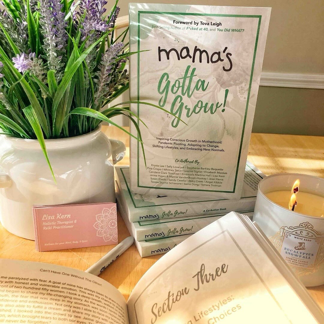 Looking for the perfect gift for the mom who loves to read and cherishes her quiet moments with a good book? 

&ldquo;Mama&rsquo;s Gotta Grow!&rdquo; is a heartwarming collection of over 20 beautiful stories of motherhood from all walks of life. Each