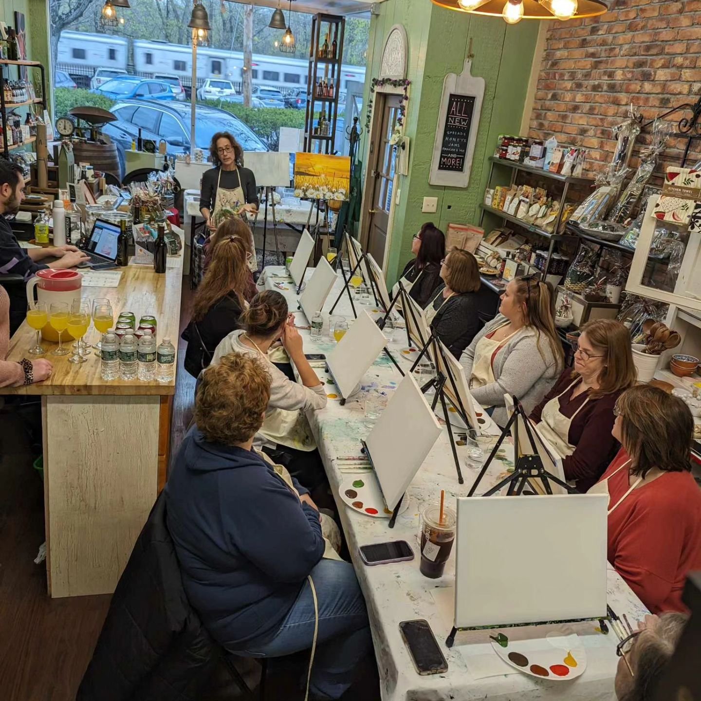 Our first Paint and Dip class with @paintasticpartiesbytracey is underway 🎨🫒