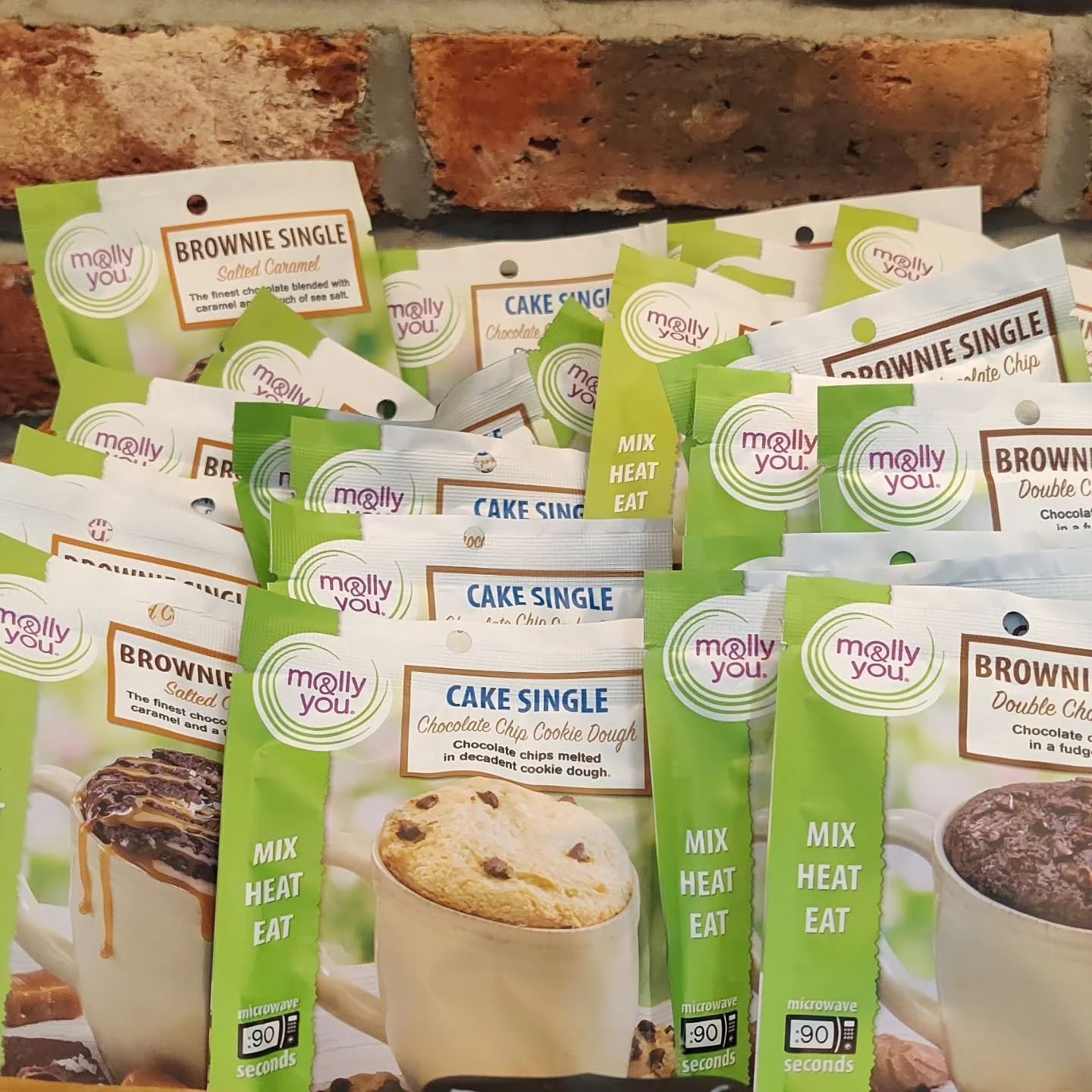 New product just in! Dessert made easy and quick for these cold nights ❄️ Grab one of our new mug cakes or brownies this weekend! 🍪