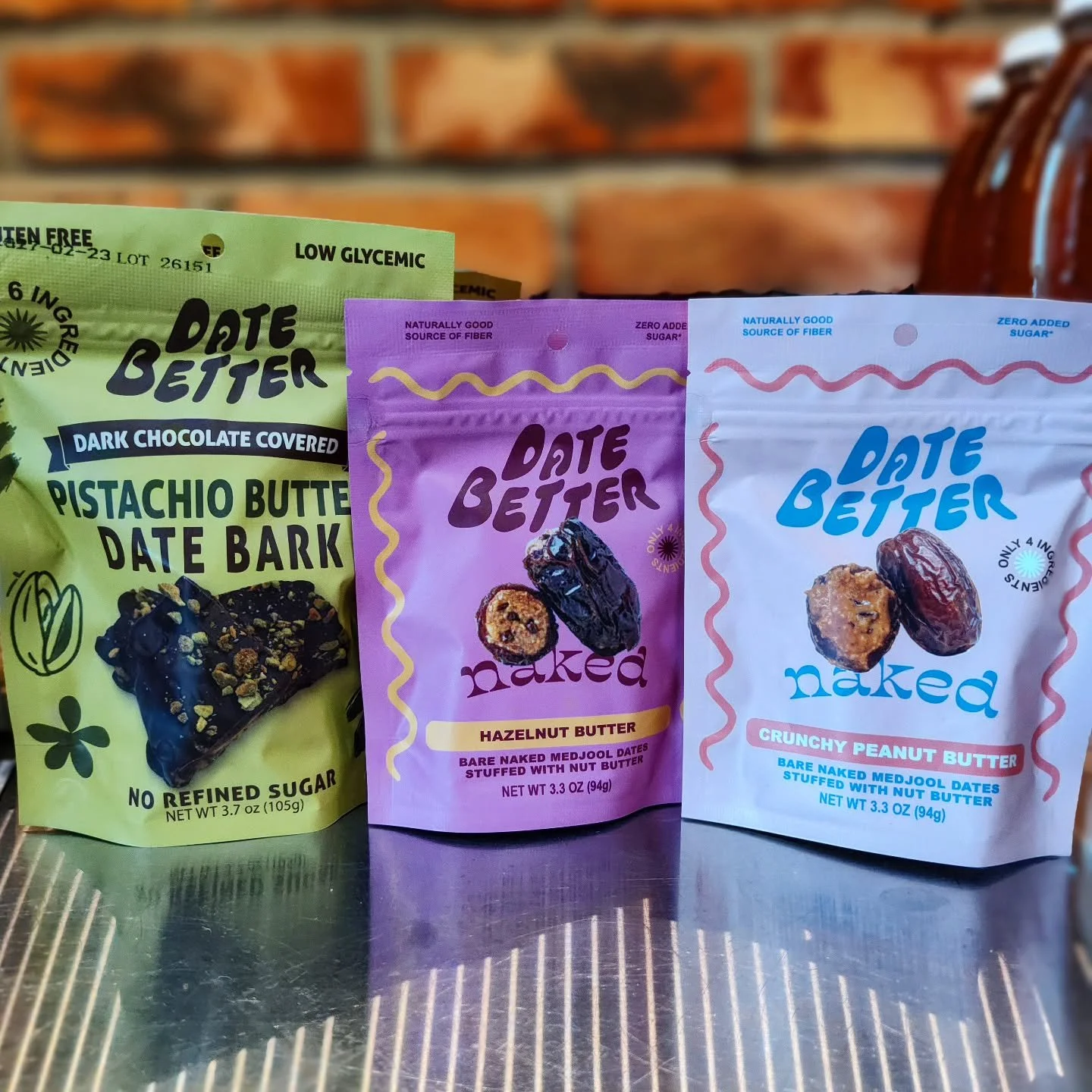 Snack better with our newest addition from @datebettersnacks 🍫