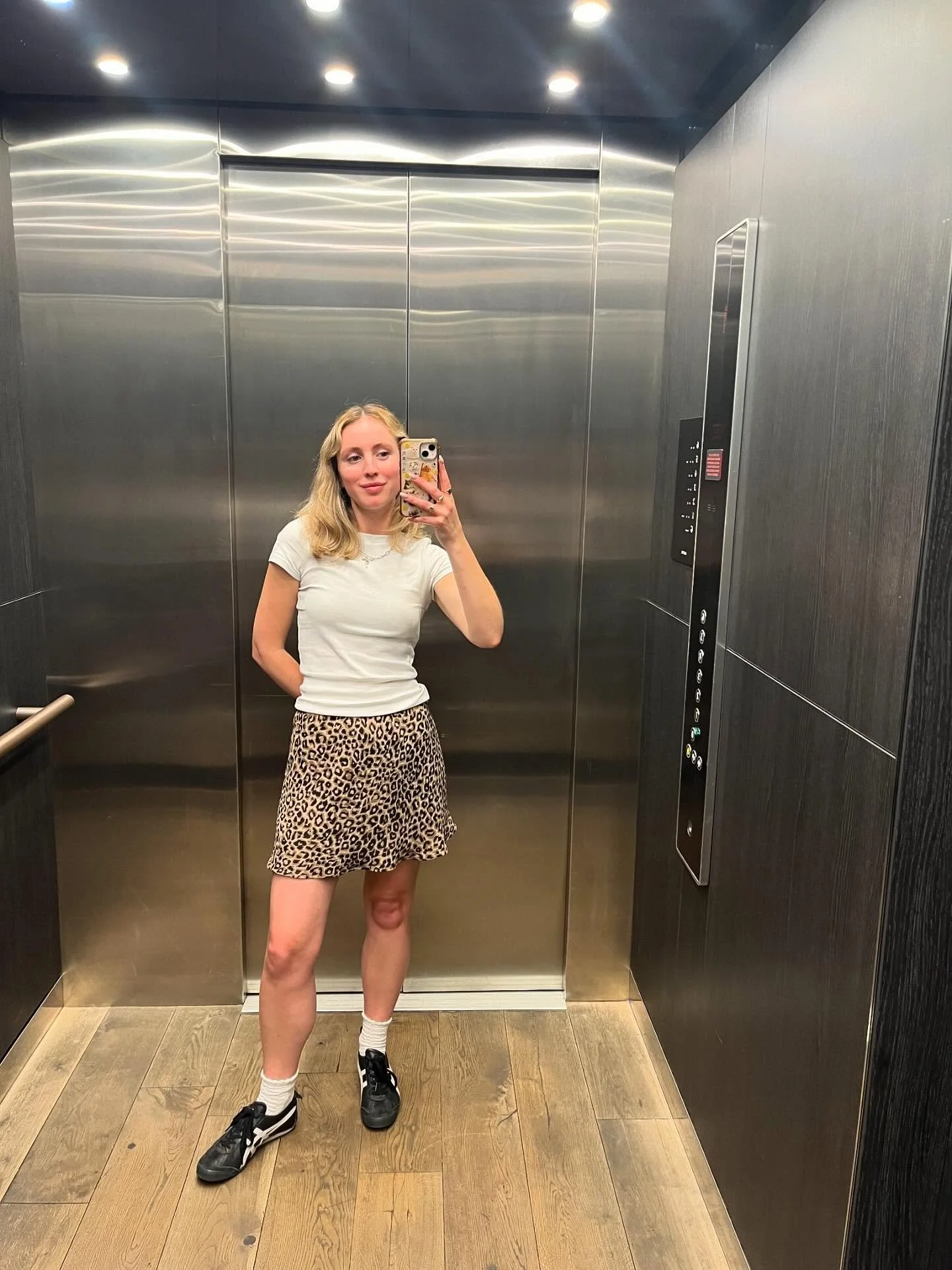 Honoured to be featured in @hungermagazine !! Wow wow bouncing up and down with joy to have my scent workshop residency with @nativeplacesuk get such a lovely write up! The natural fragrance community that we&rsquo;re building is so special to me and