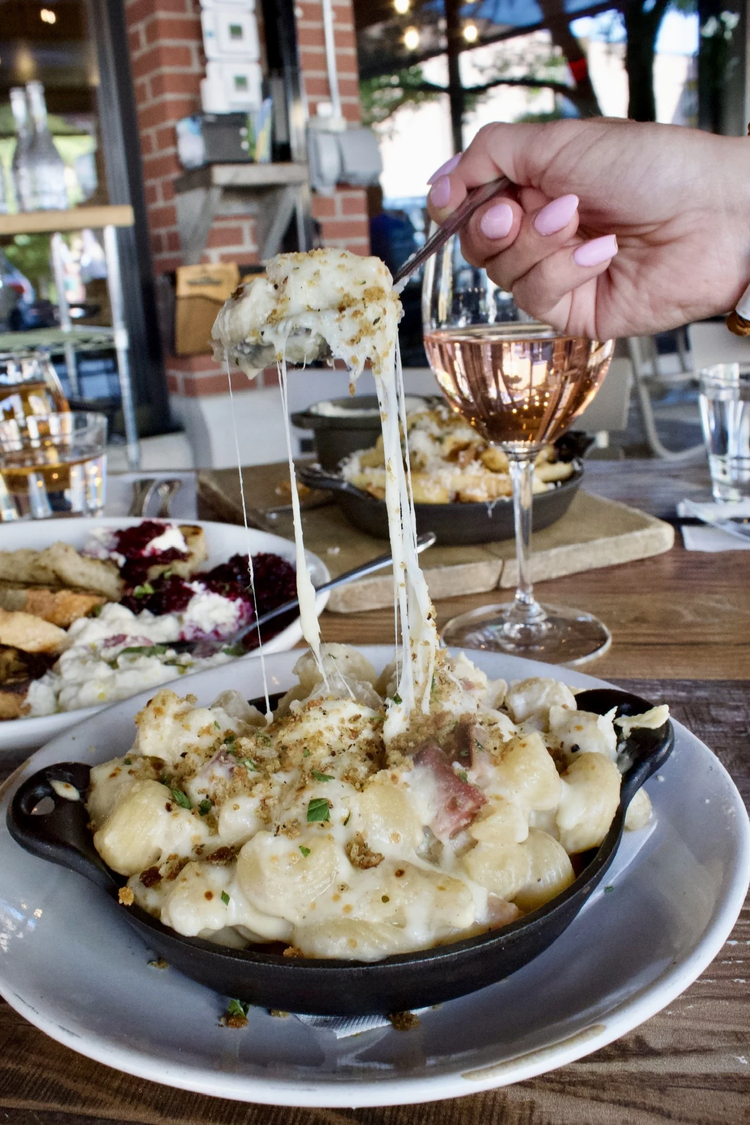 BAKED MAC & CHEESE