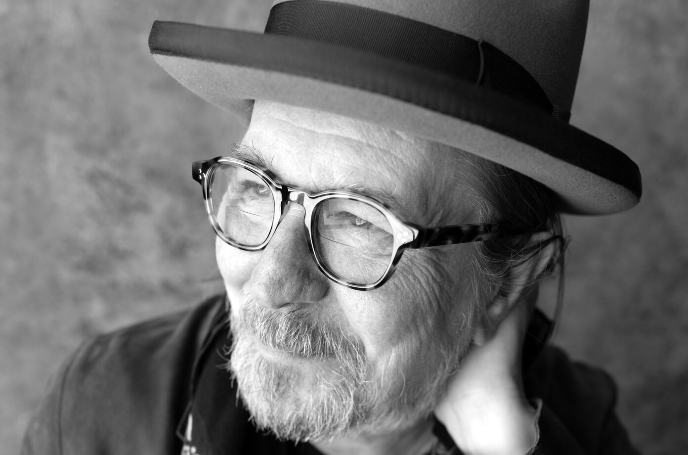 Gary Oldman to star in Samuel Beckett's KRAPP'S LAST TAPE at York ...