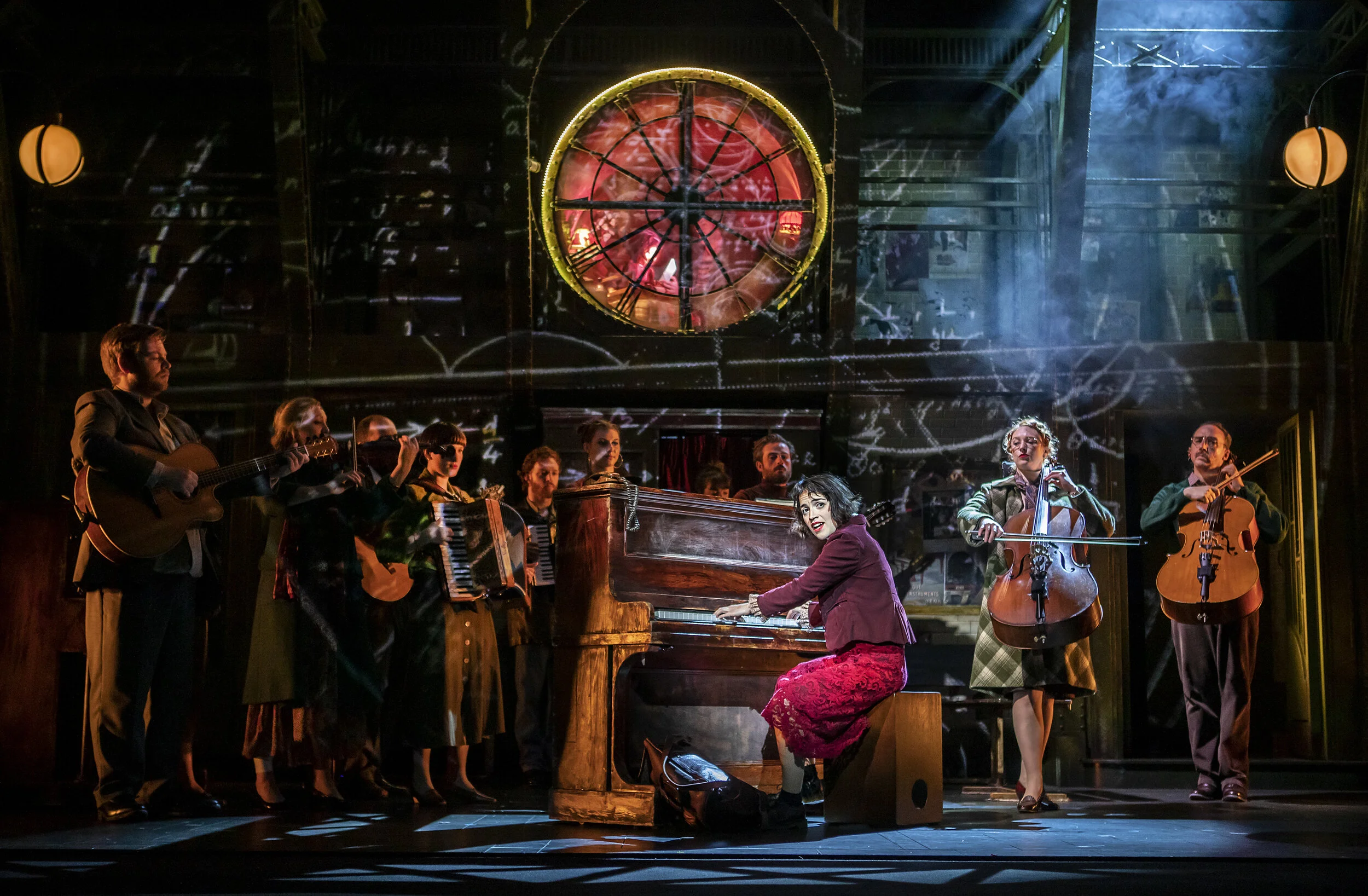 AMELIE THE MUSICAL heading into final weeks in West End - must end 25 September