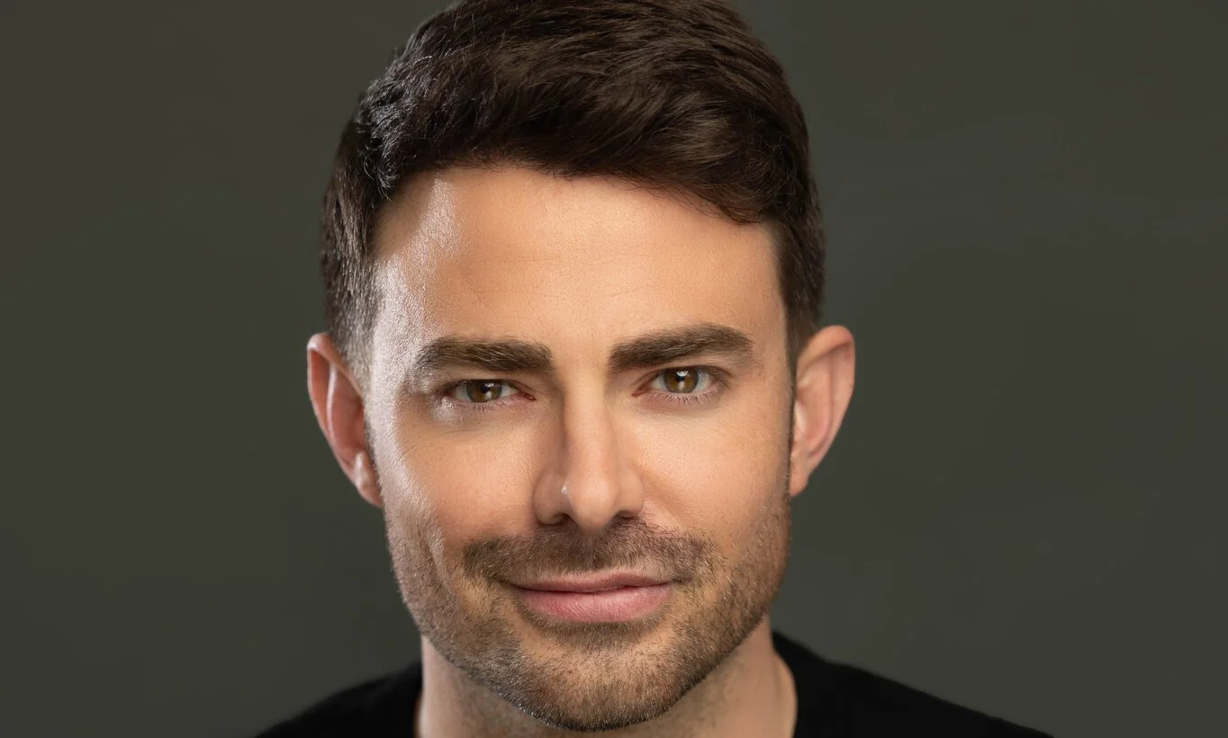 Mean Girls star Jonathan Bennett to make Broadway debut in SPAMALOT