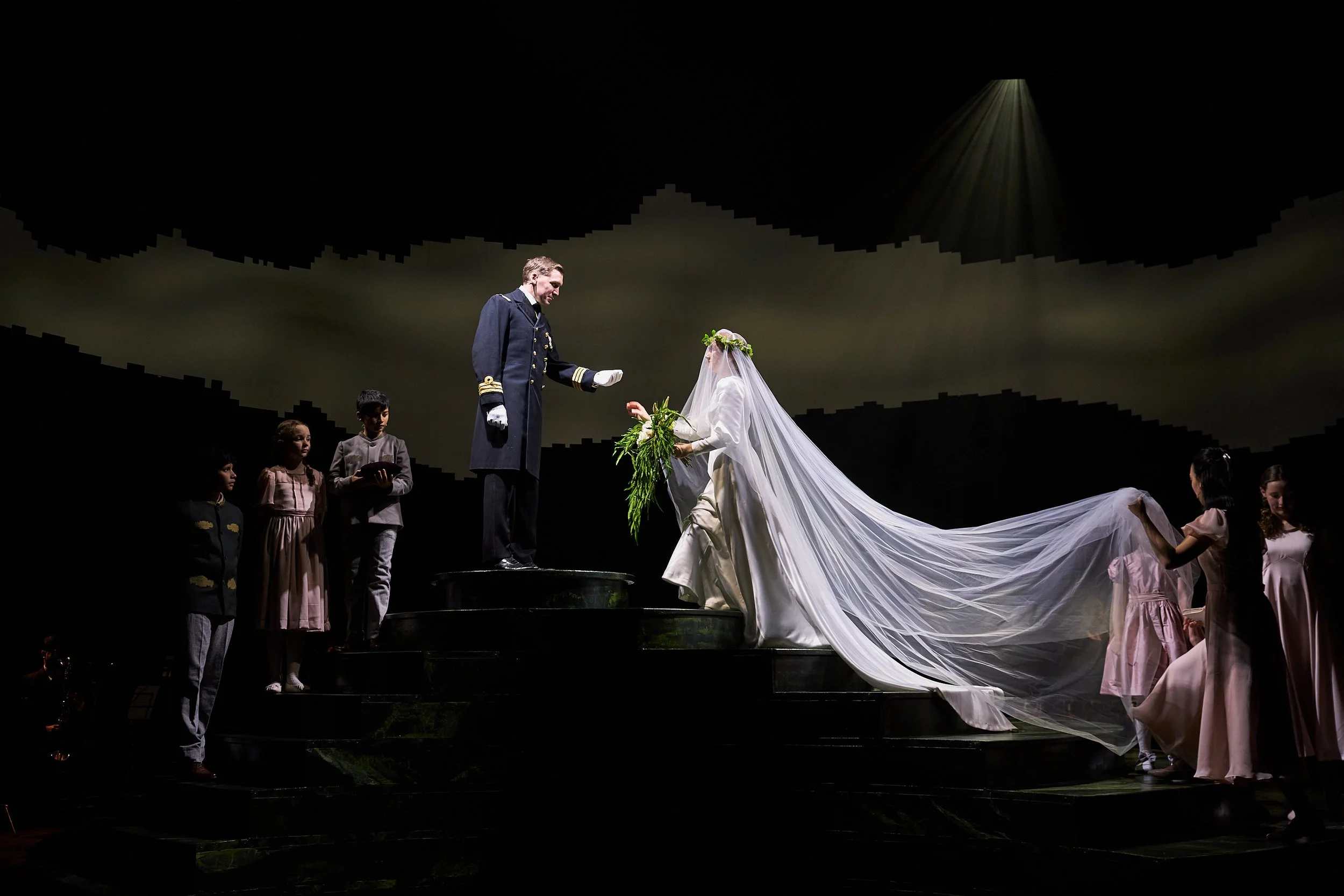 Kirsty Findlay and Ali Watt to reprise roles in THE SOUND OF MUSIC at Pitlochry Festival Theatre