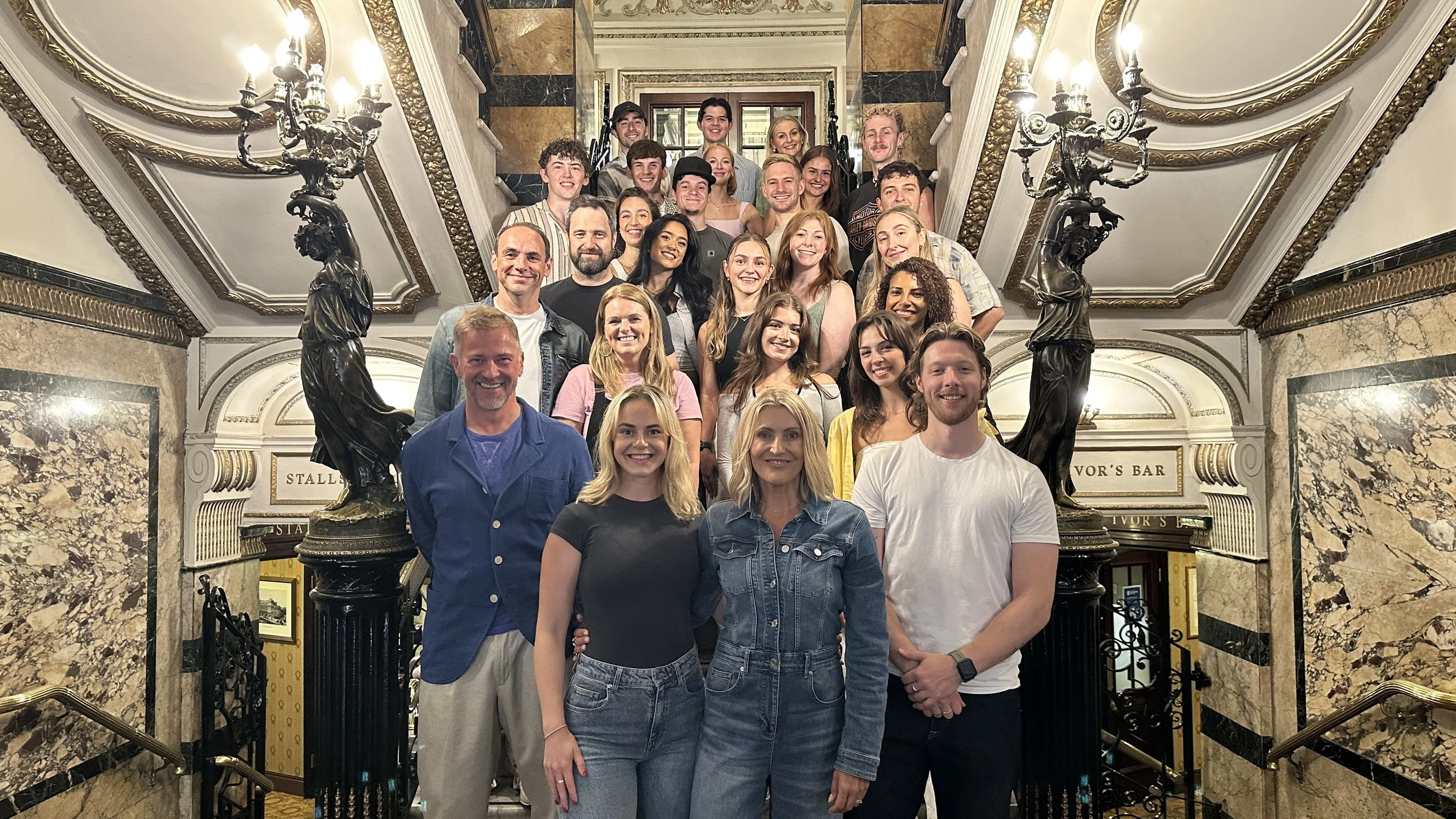 New London cast announced for MAMMA MIA! plus booking extension