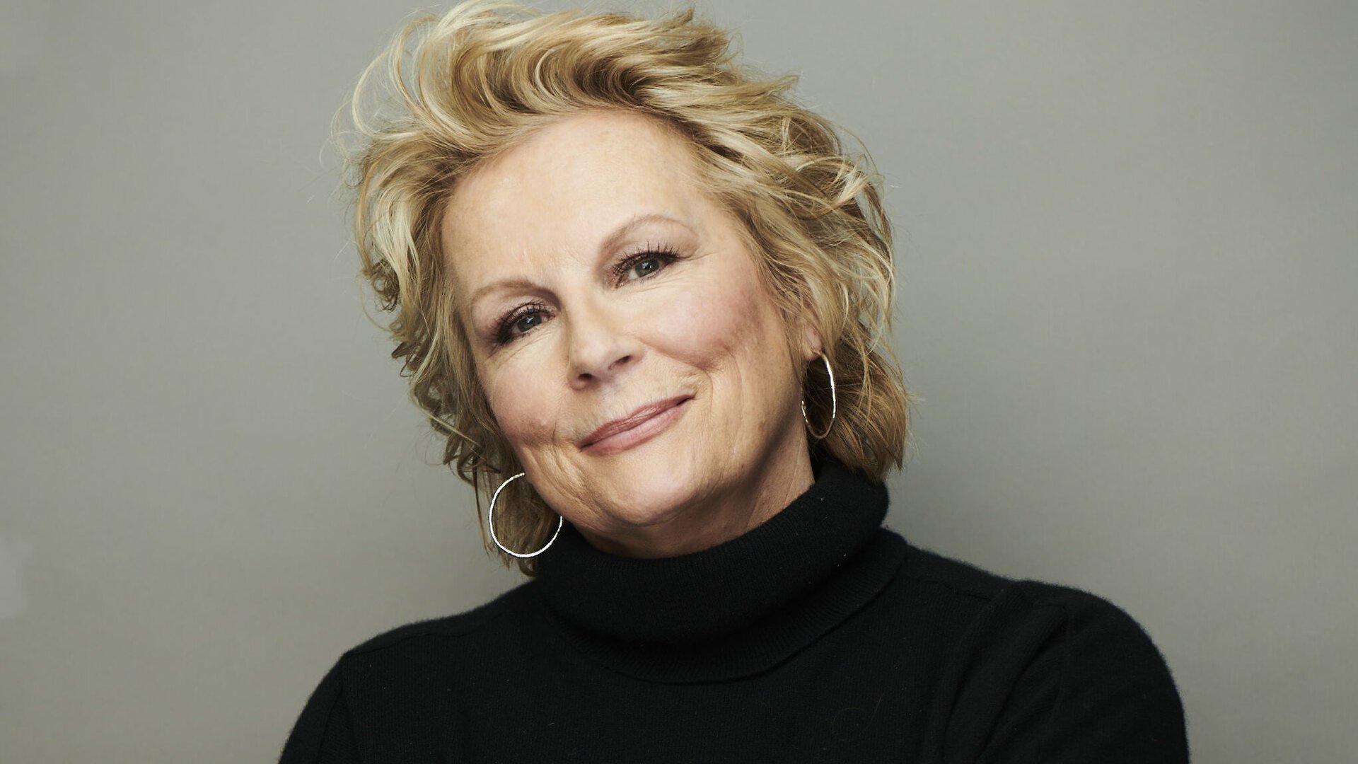 Jennifer Saunders to star in THE SEA at Theatre Royal Bath this autumn