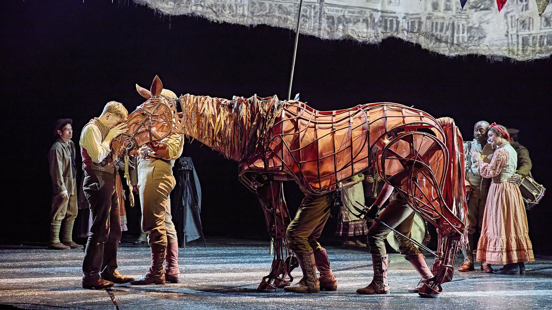 Full casting announced for return of WAR HORSE at National Theatre