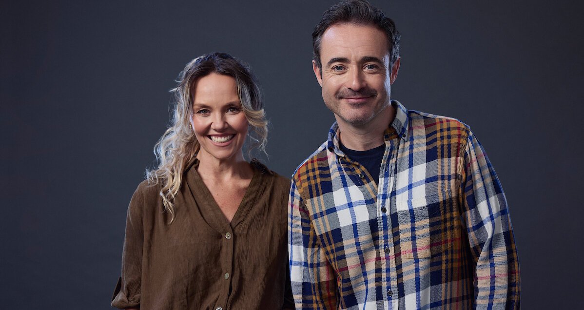 Charlie Brooks and Joe McFadden to star in THE CURIOUS INCIDENT OF THE DOG IN THE NIGHT-TIME