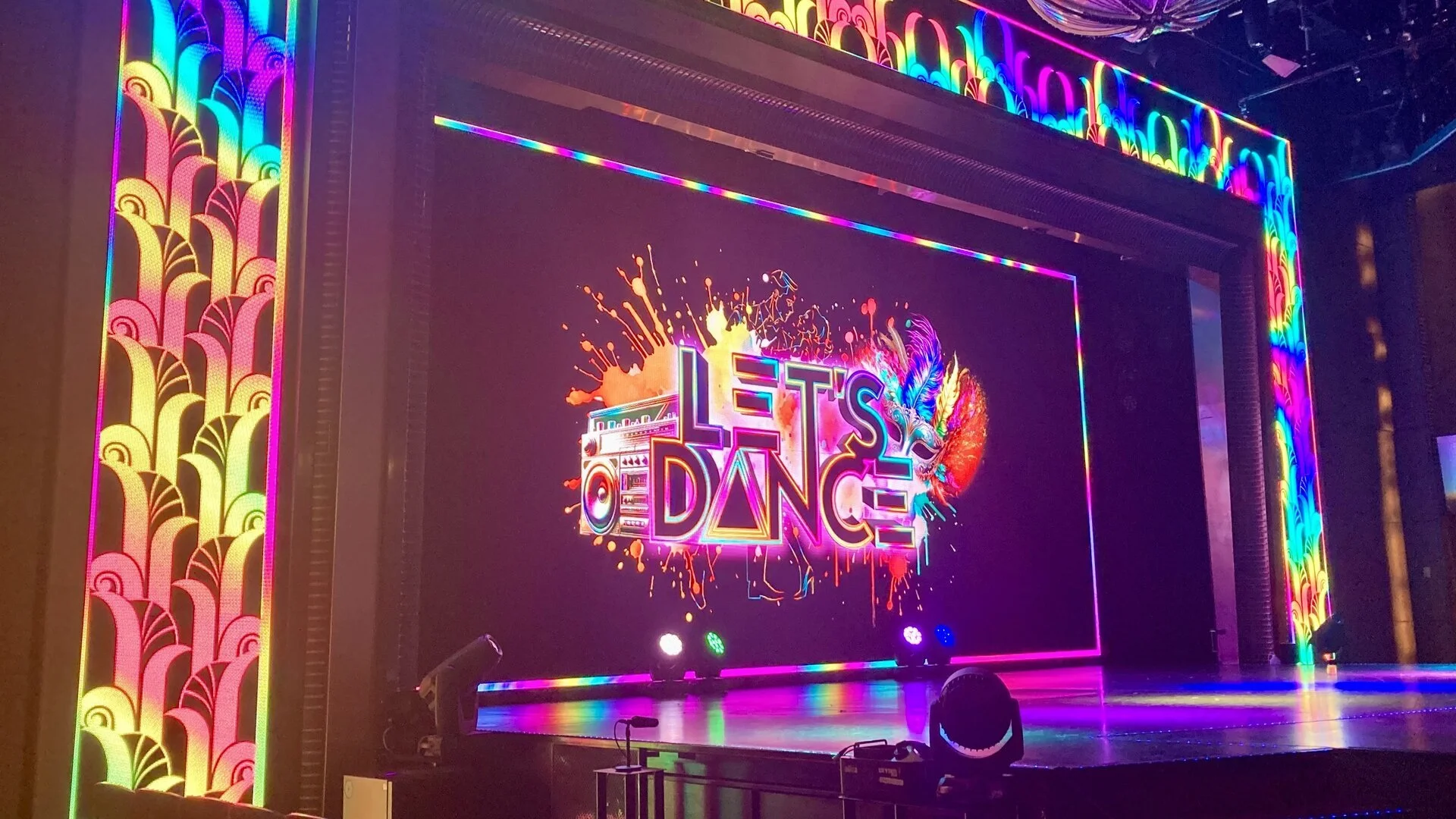 Part 3: THEATRE AT SEA cruise on Cunard’s Queen Mary II - Showtime on board