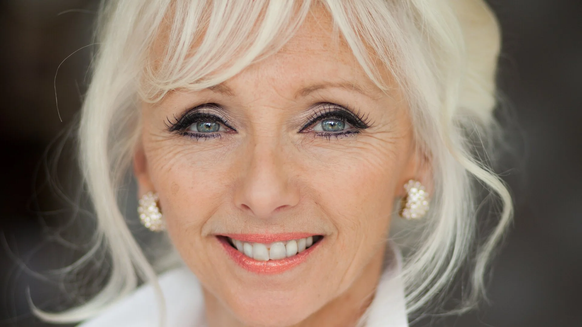Debbie McGee to play Miss Lynch in UK &amp; Ireland tour of GREASE THE MUSICAL