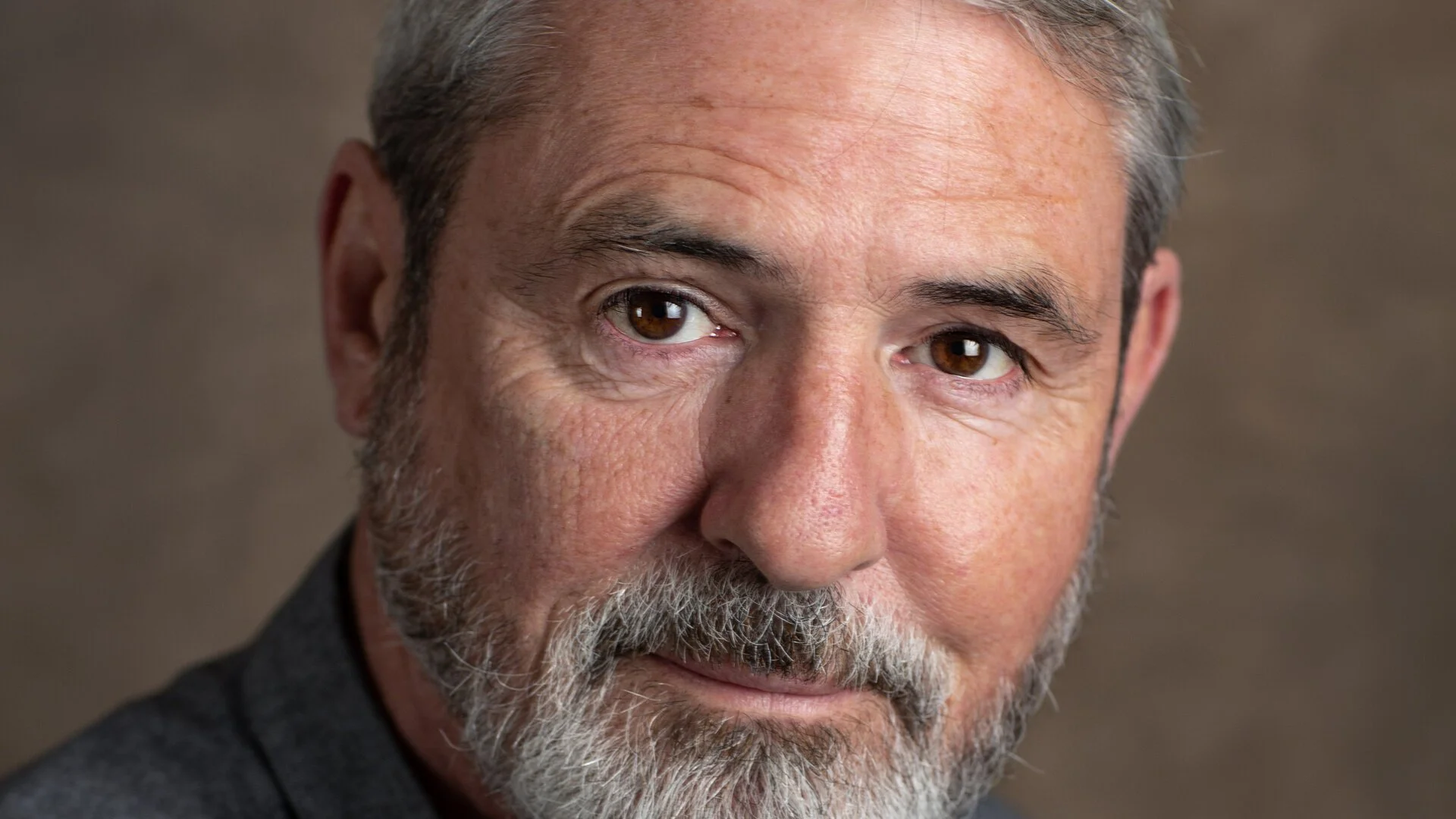 Neil Morrissey to join cast of FOURTEEN AGAIN at Menier Chocolate Factory