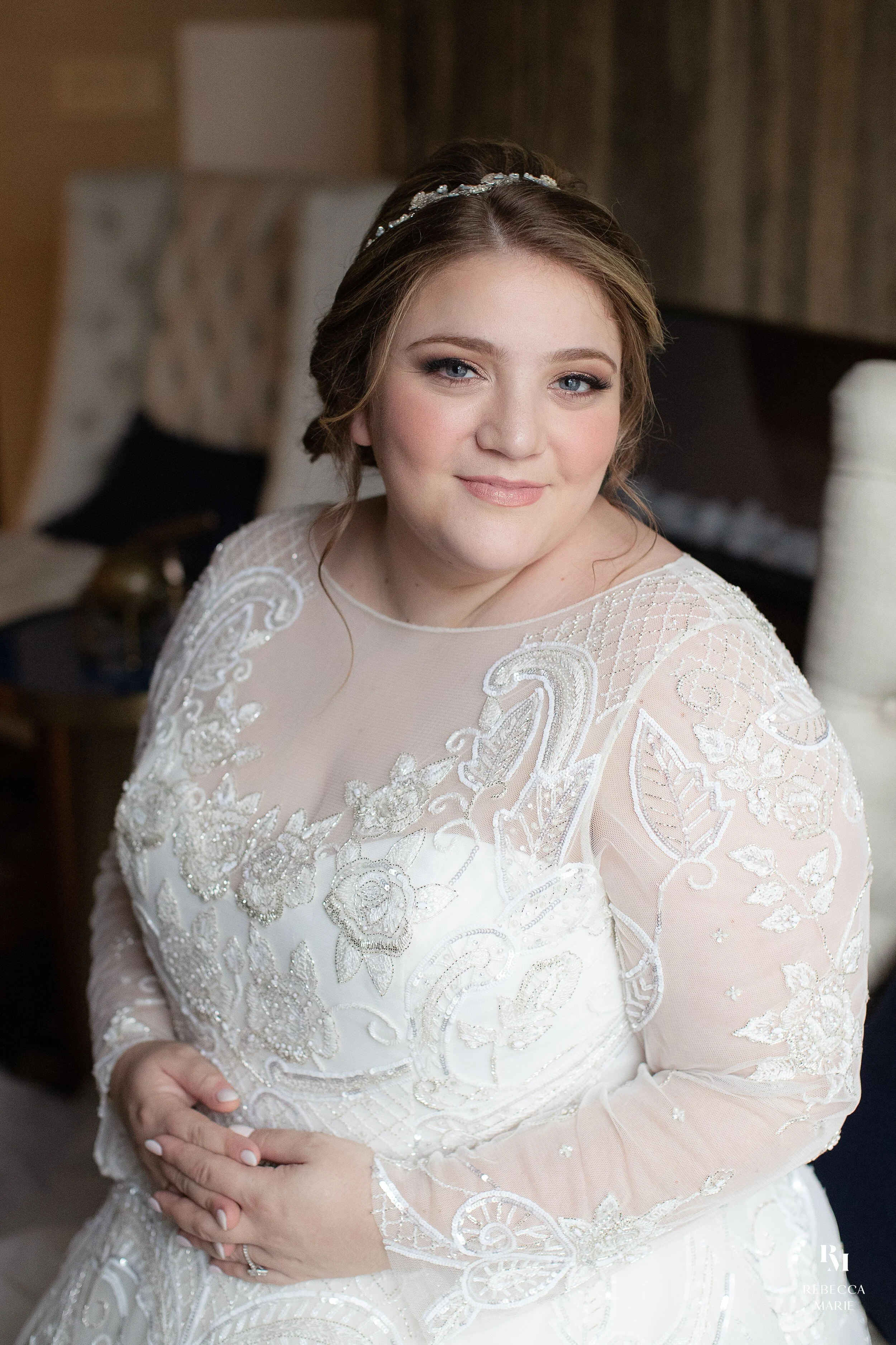 Chicago-Winter-Wedding-Renaissance-Hotel-Rebecca-Marie-Photography_0003.jpg