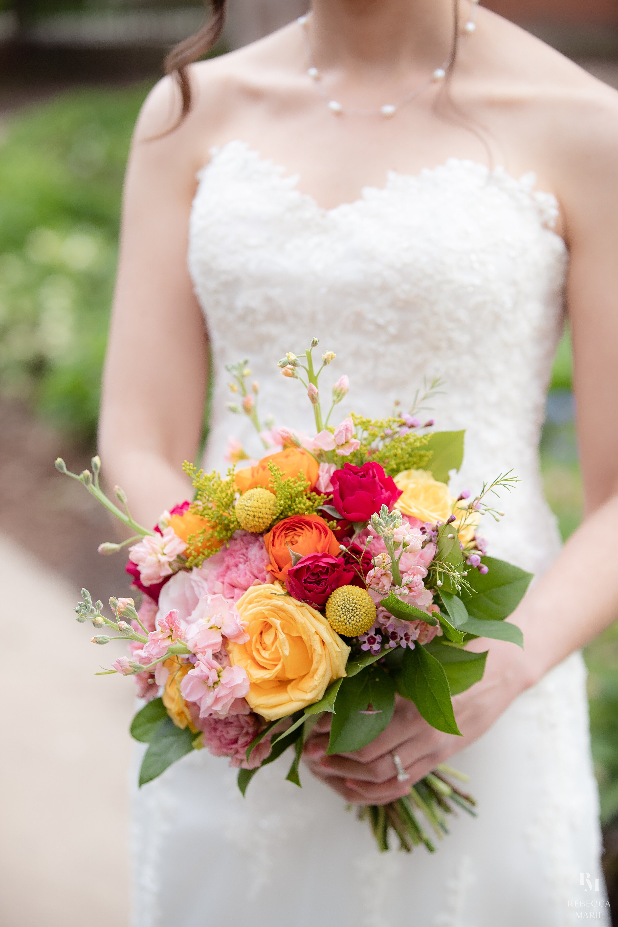 Lincoln-Park-Conservatory-Real-Wedding-Rebecca-Marie-Photography_0064.jpg