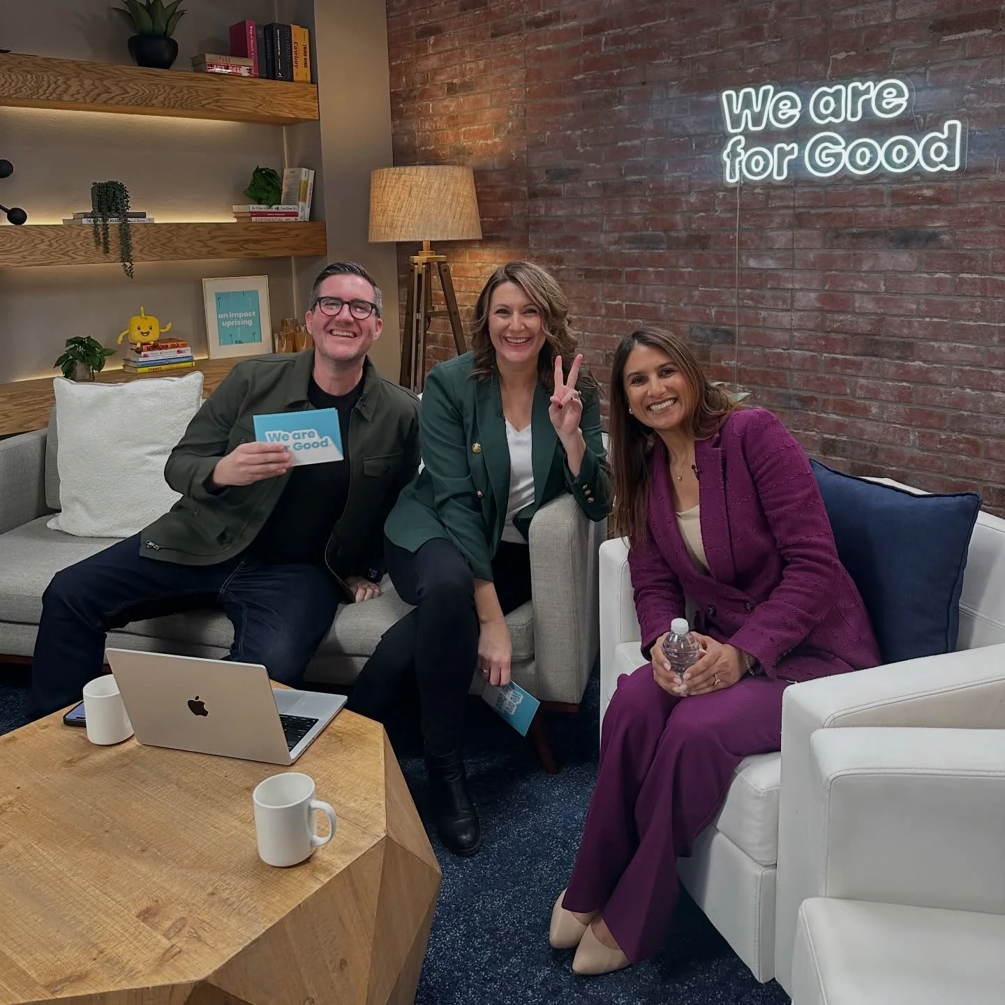 Community impact events lately&hellip; ✨
.
It is the work of connecting, uplifting, and witnessing partnership in action that keeps me going these days! 
.
Amazing nonprofits and communities to know:
@weareforgood (ImpactUp Summit)
@armsteadacademicp