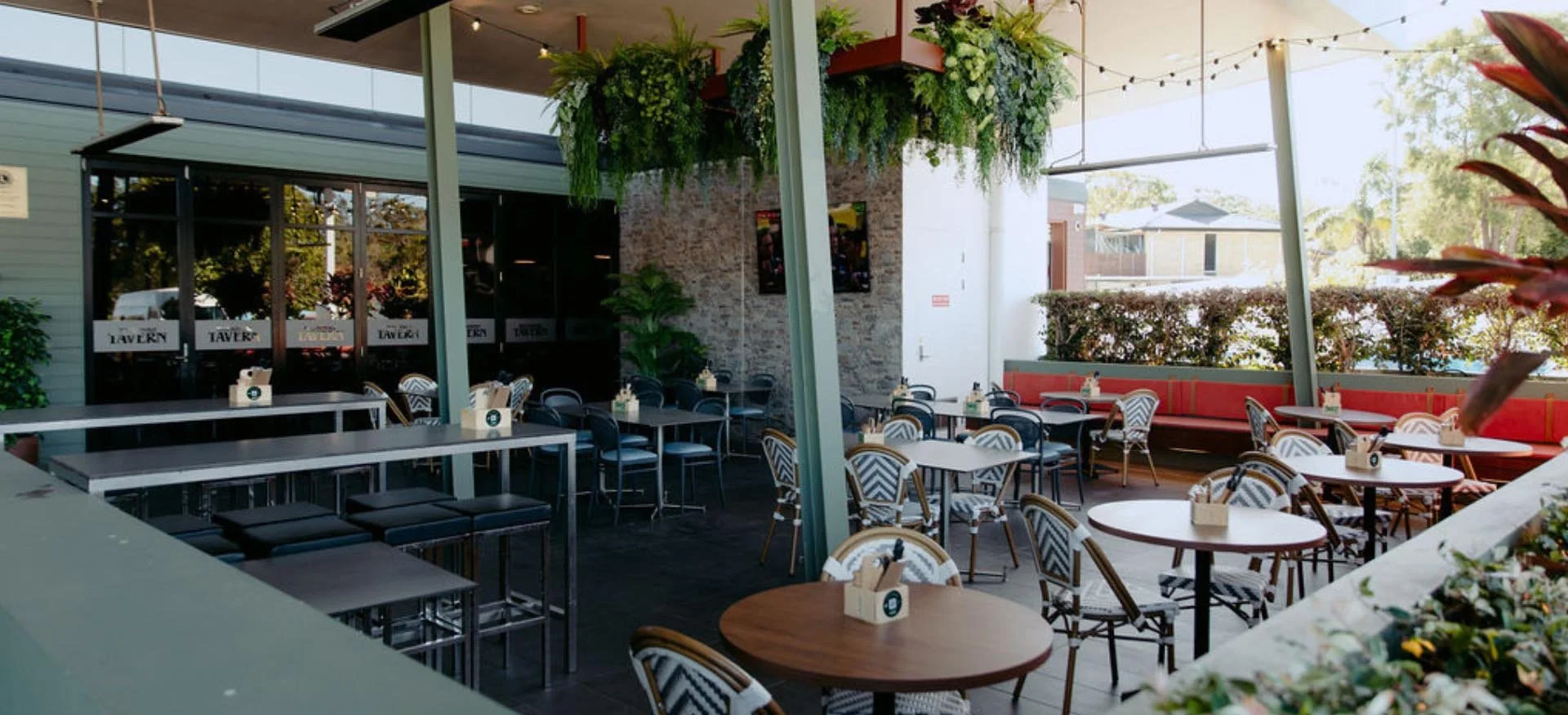 Bellbowrie Hotel_Background Functions Terrace.jpg