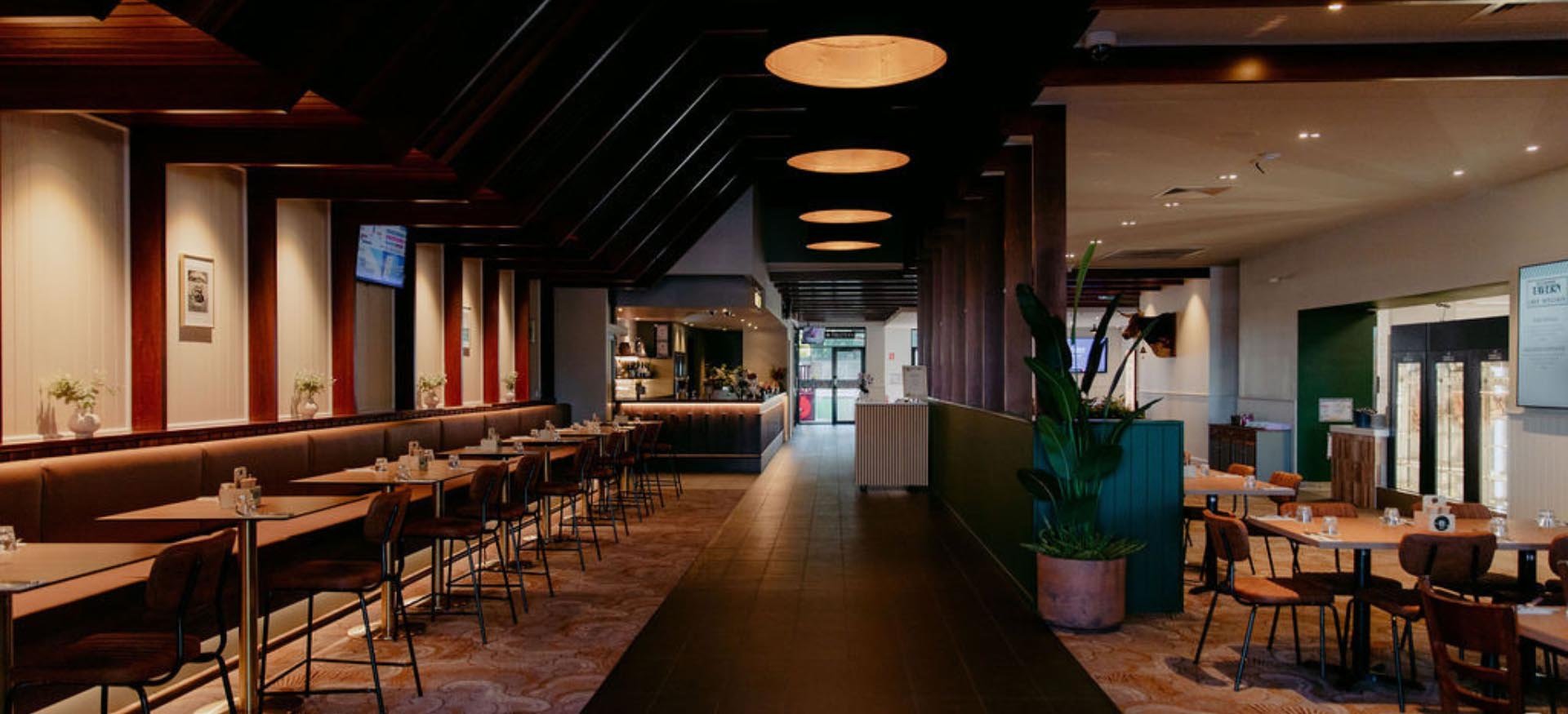 Bellbowrie Hotel_Background 1.jpg