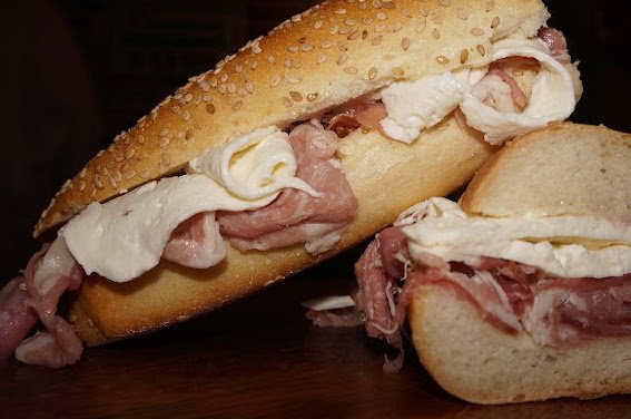 📸: Calabria Pork Store