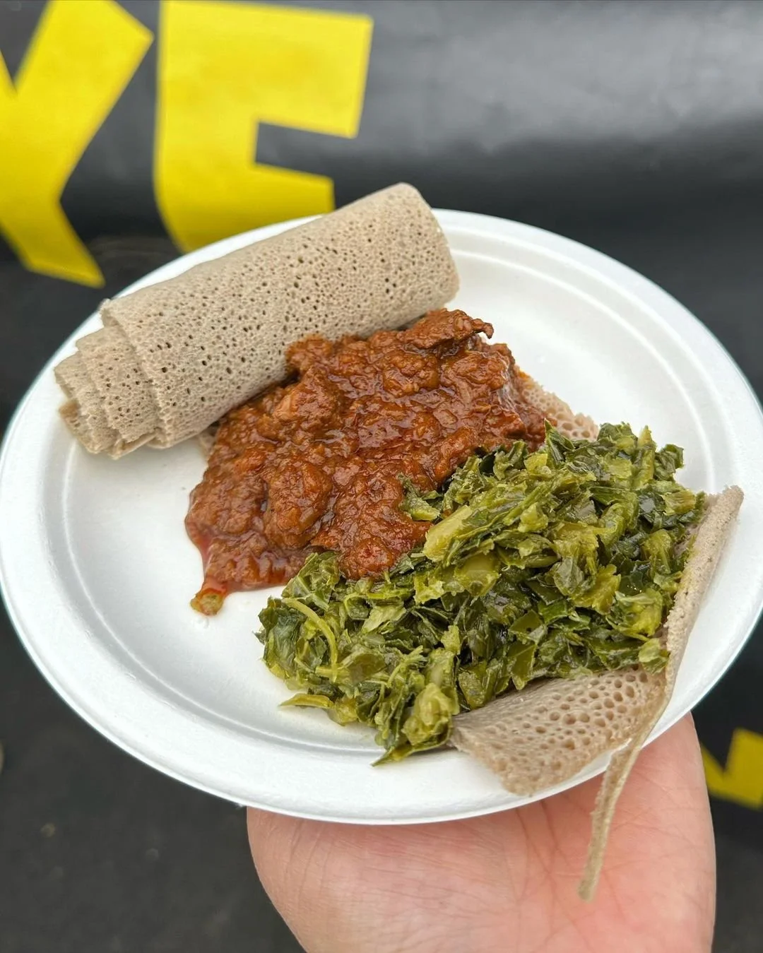 📸: @queensnightmarket