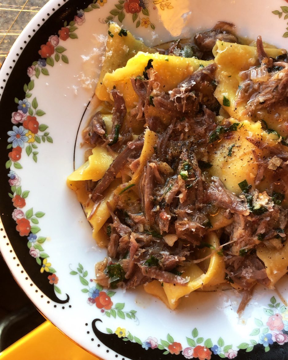  📸:  @irwinsupstairs  