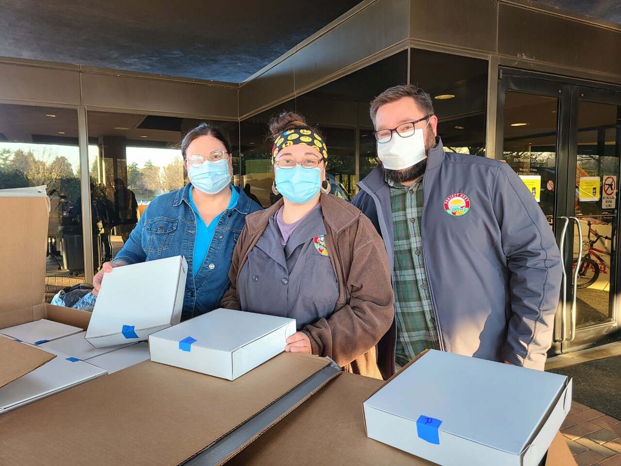  Chefs Linda, Leah, and Tobin deliver a pie order to Fluor during the holidays. 
