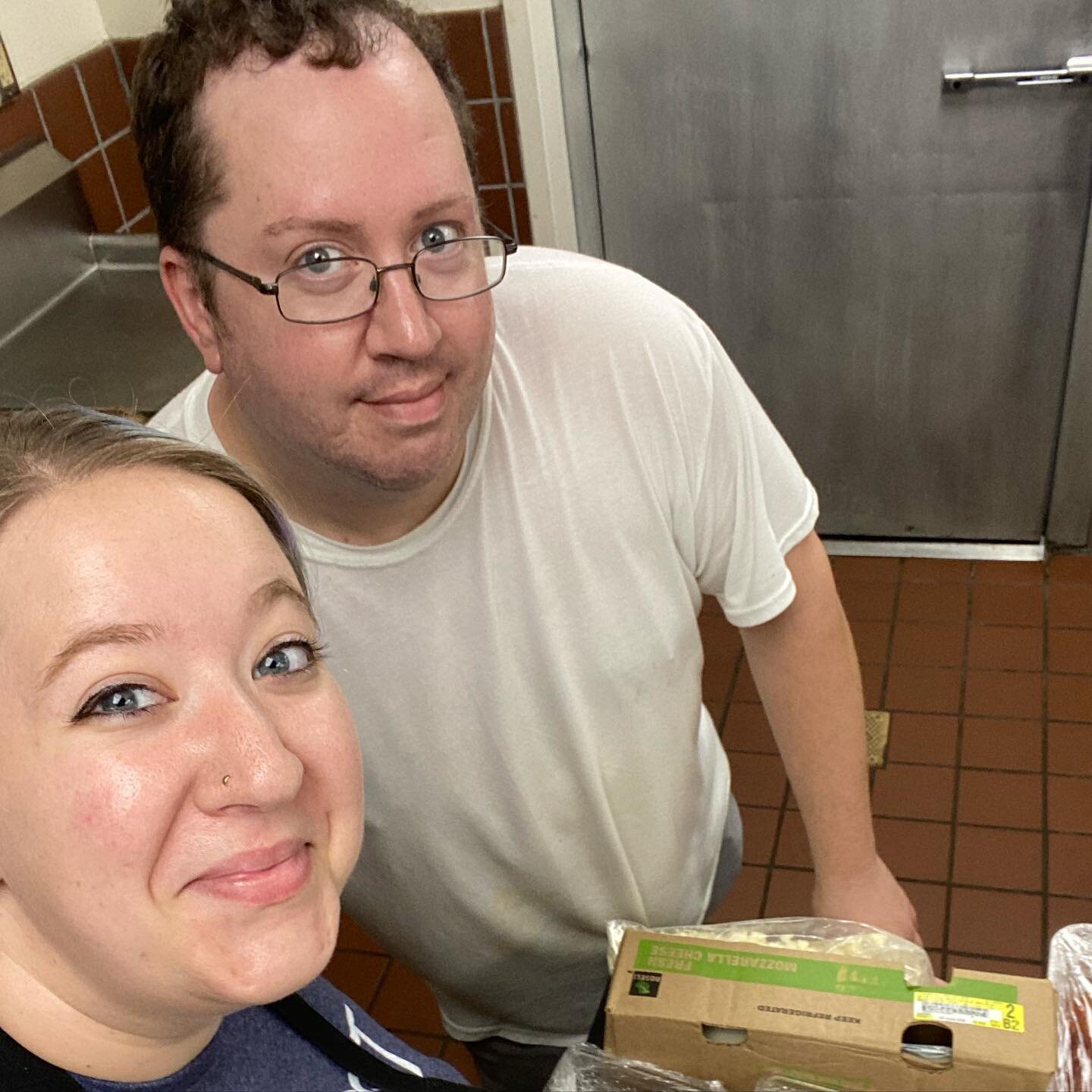 Here we come, @communitytap ! Chef Marianne and intern Joey have everything packed up and are ready to roll on the #hostmobile ! This is our final week of the Mediterranean menu before we switch over to some new treats, so grab these items while you 