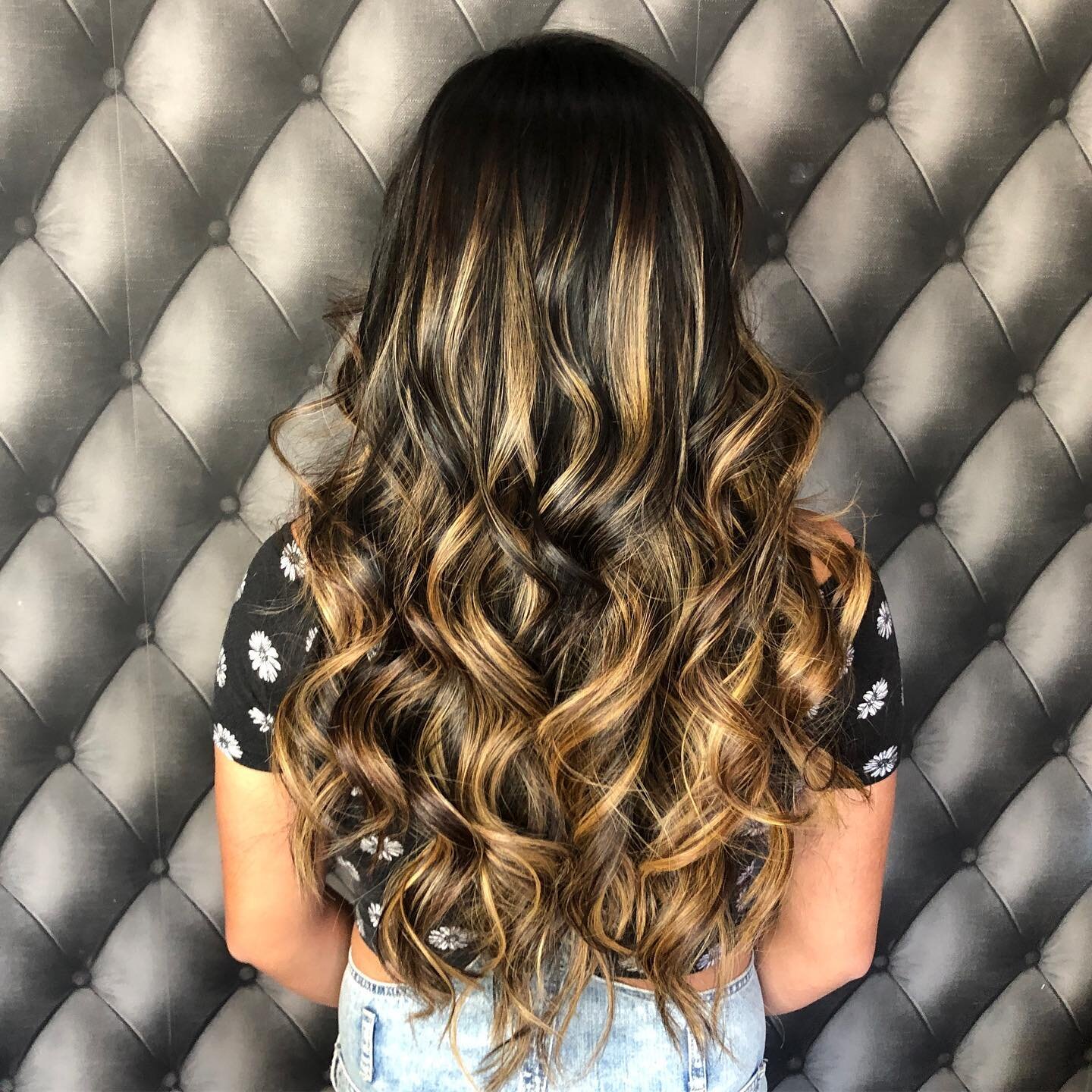 {Bold} &amp; Bougie 🎶💓😜 #hair #hairstylist #hairstyles #haircolor #haircut #hairstyle #haircolorist #hairart #hairdresser #hairdo #hairstyling #highlights #highlites #highlitedhair #highlightedhair #foilyage #sanjosehair #willowglenhair
