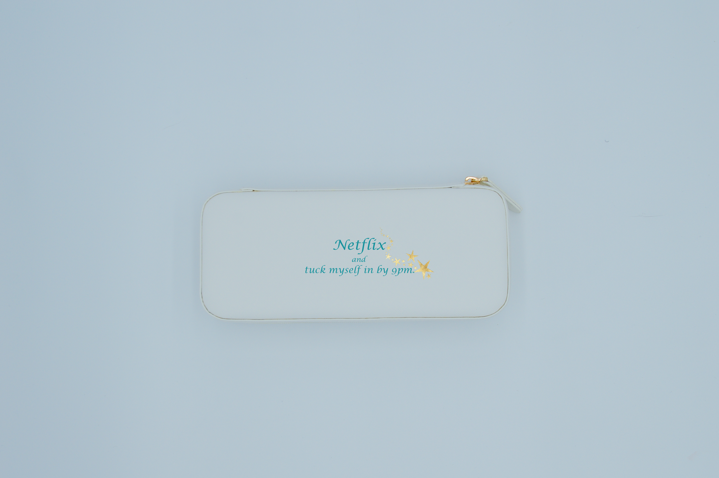 netflix_white.png