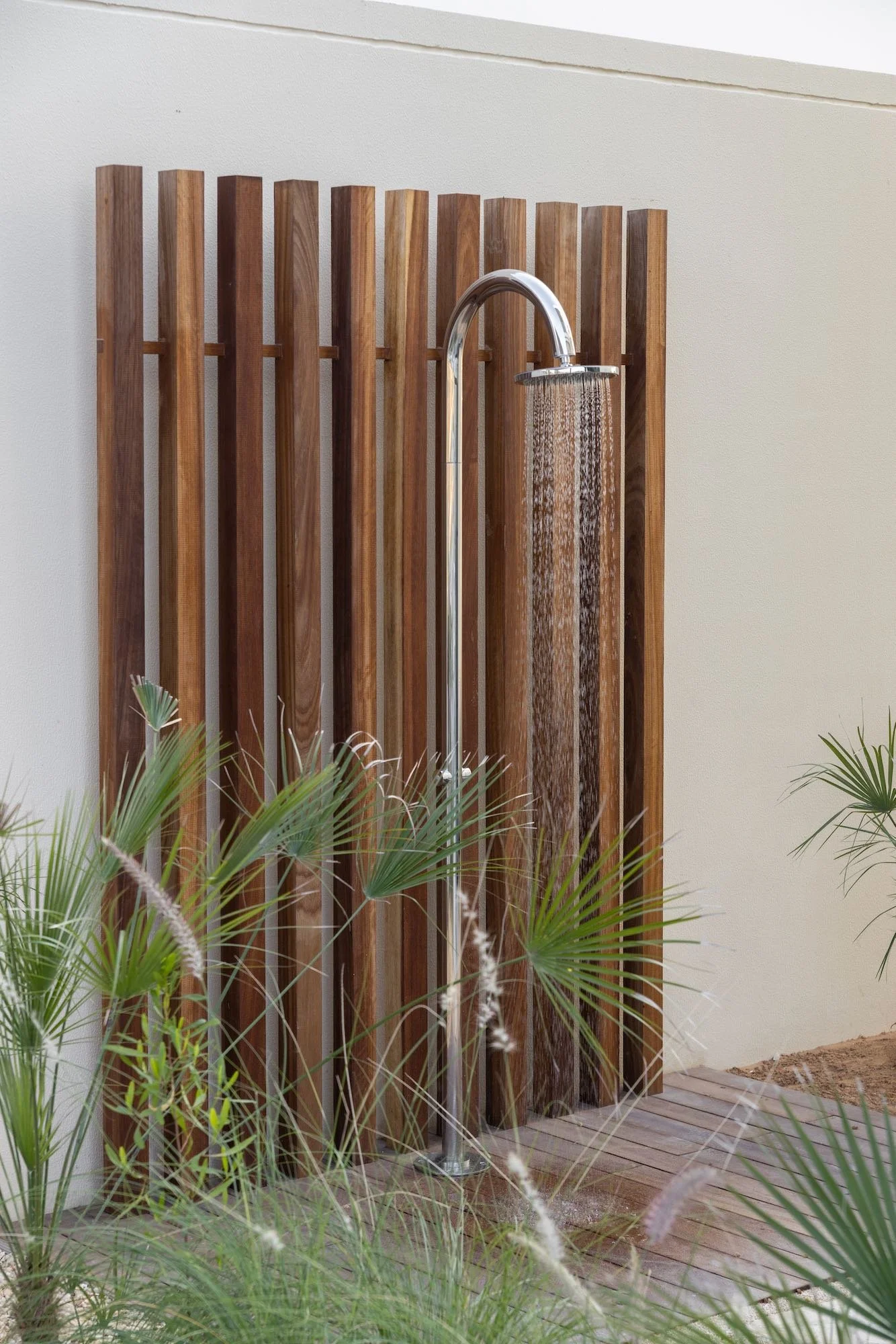 WILDEN Landscape Design Dubai Arid Gravel Garden Palm Springs - 26.jpeg