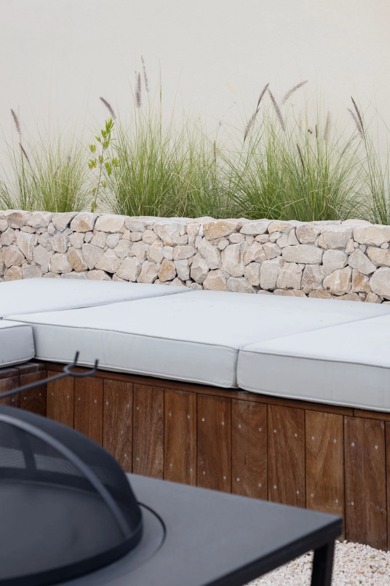 WILDEN Landscape Design Dubai Arid Gravel Garden Palm Springs - 18.jpeg