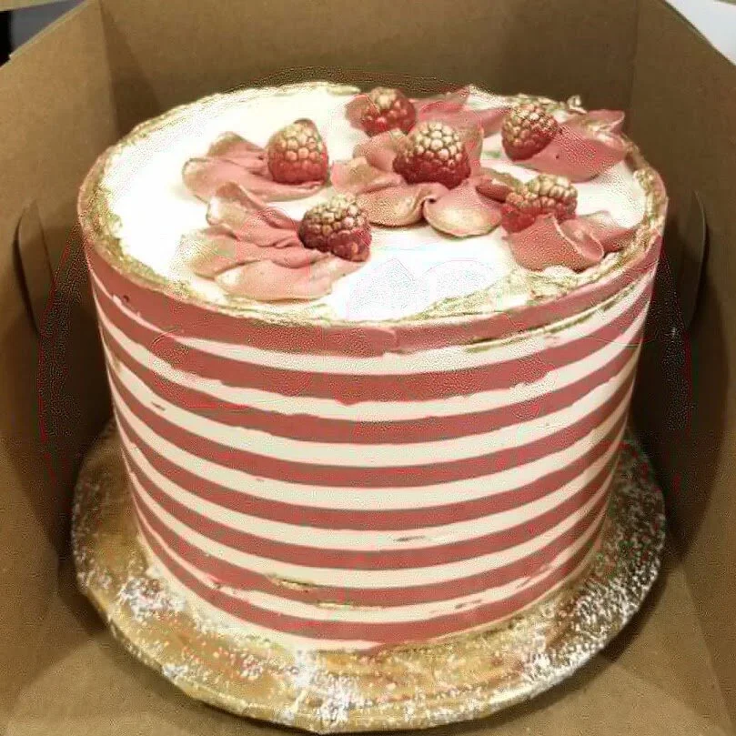 Gold Raspberry Cake.jpg