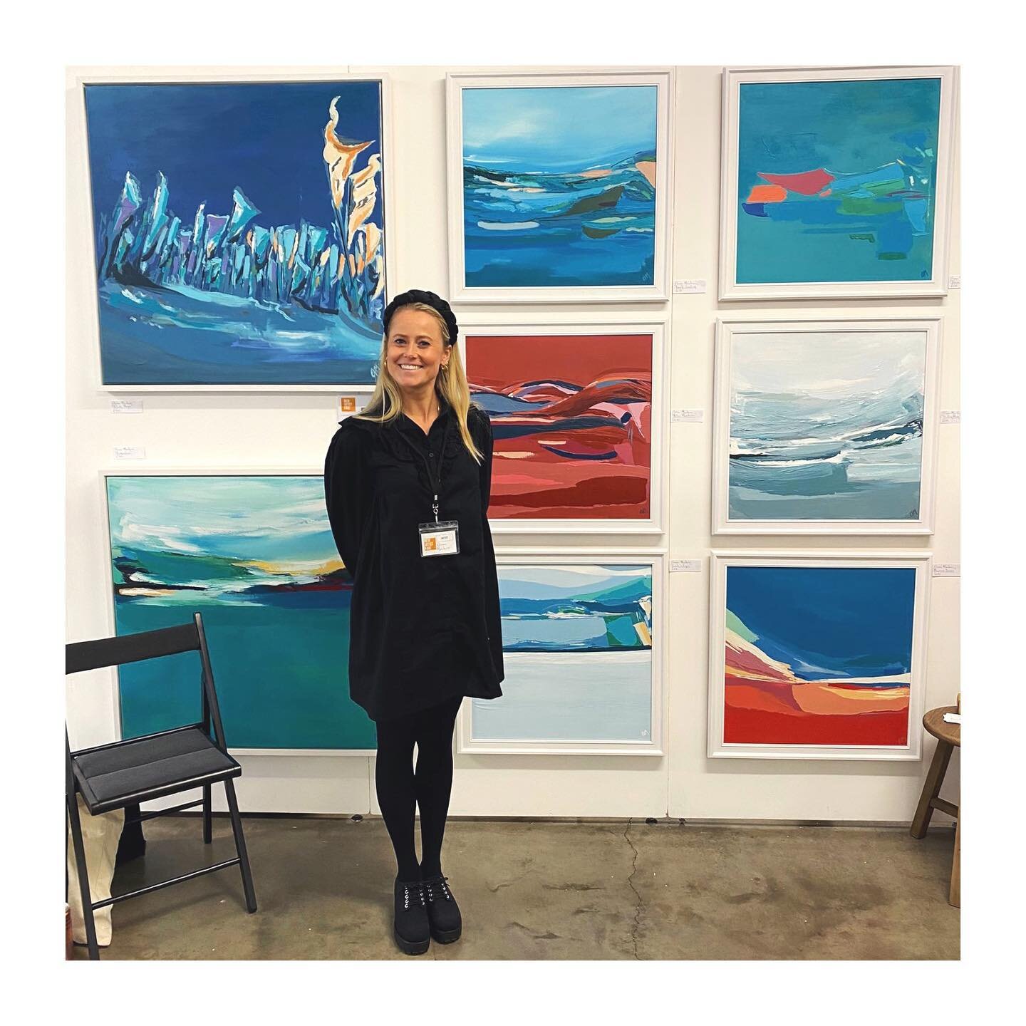 My first art fair!
Loved it!
Thank you to my wonderful friends and family who came to see me 🫶🏻 @new_artist_fair