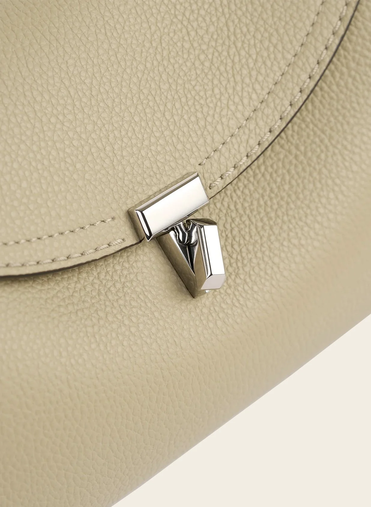 A Mother-of-Pearl Box and Other Modern Essentials