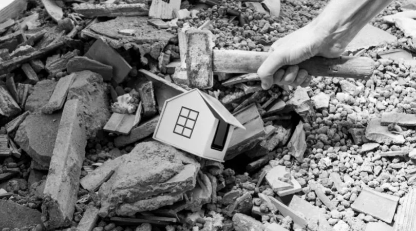 Renovate vs. Knock Down Rebuild - How to Decide What’s Right for your Home
