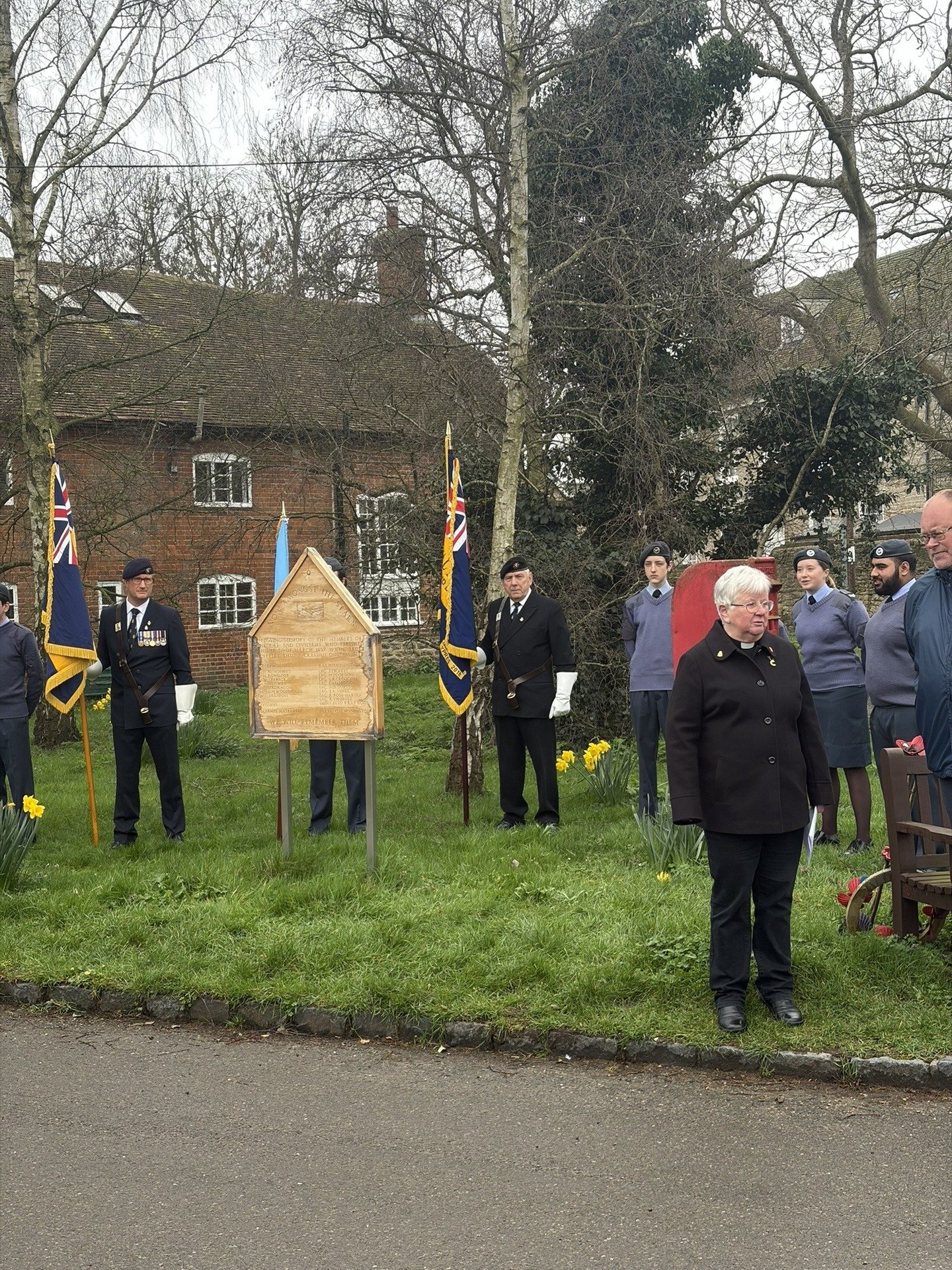 On Sunday 7th March, Deputy-Lieutenant Colonel (Retd) Neil Sutherland CBE DL represented the Lord-Lieutenant at the Sutton Wick remembrance event.

The event honoured the memory of those who lost their lives in 1957, when a Blackburn Beverley aircraf