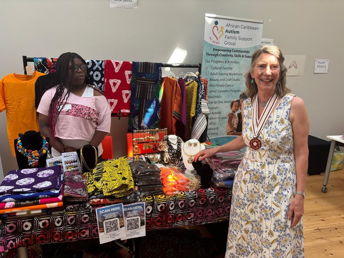 Deputy Lieutenant Elizabeth Paris was delighted to attend the first Didcot Festival of Cultures at Cornerstone Arts Centre.

The free festival brought the community together through live music, dance, food, cultural displays and workshops celebrating