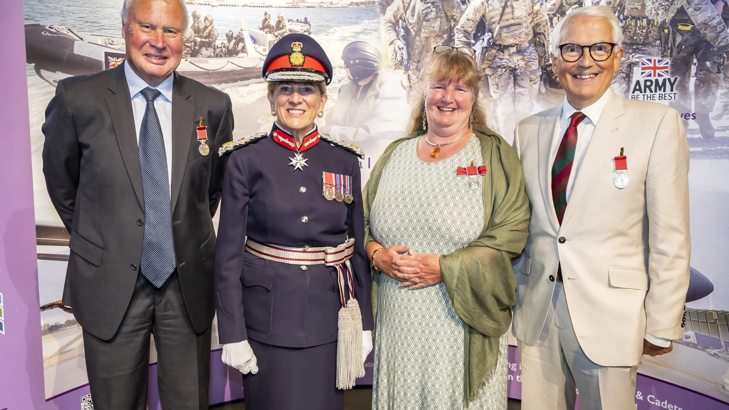 Last Tuesday, 29th September, the Oxfordshire Lieutenancy was honoured to gather at Abingdon School for the annual Lord-Lieutenancy's Awards Ceremony, kindly organised by SERFCA. 

On behalf of His Majesty The King, the Lord-Lieutenant was delighted 