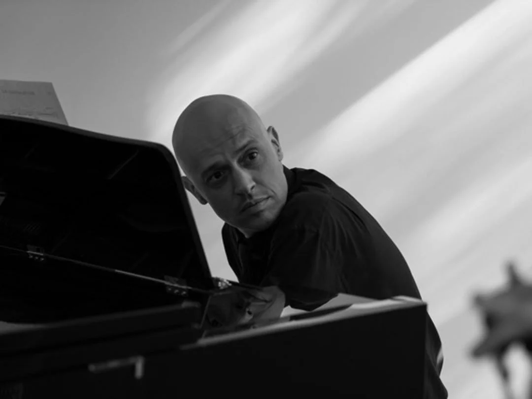 Viv McLean and Adderbury Ensemble Chamber Orchestra