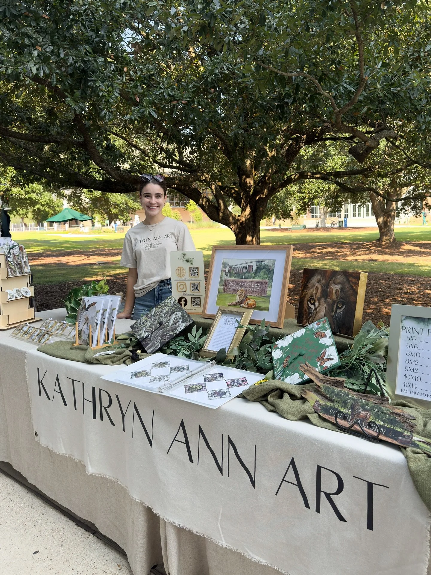 A beautiful day spent on @oursoutheastern campus🌳☀️

The students of this amazing university are truly the most genuine and kindhearted souls!🥹They never fail to bring a smile to my face! It was such a sweet day talking with every single one of you