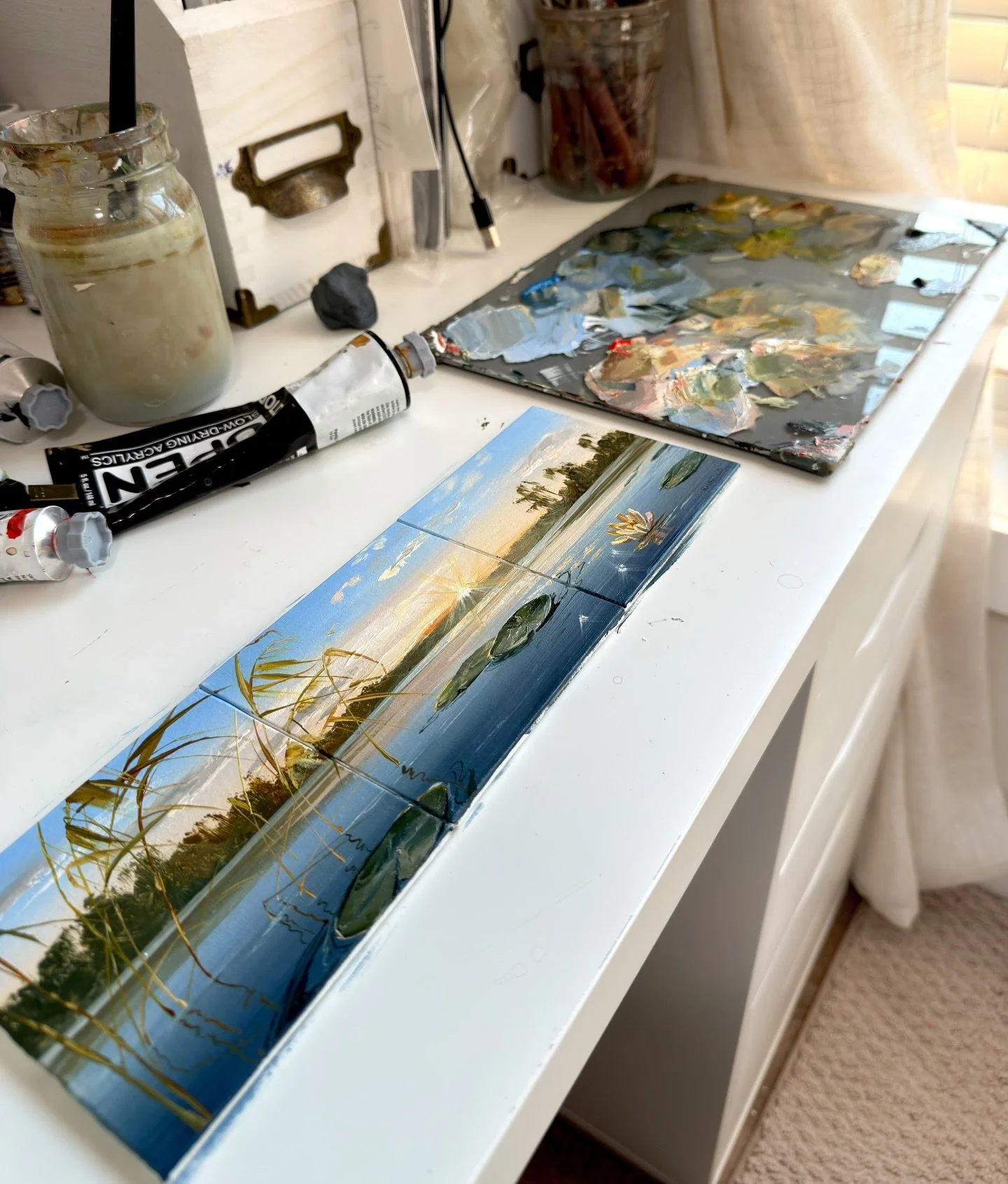 If you squint really hard, you can see me floating on a raft and soaking in the sun in this peaceful scene☀️&hellip;just kidding just kidding. But doesn&rsquo;t this view make you want to take a deep breath and forget about all your troubles?

To get