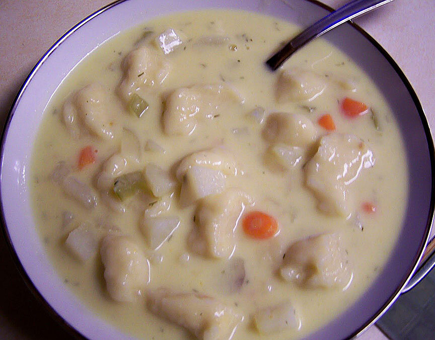 Knoepfla-Soup.jpg