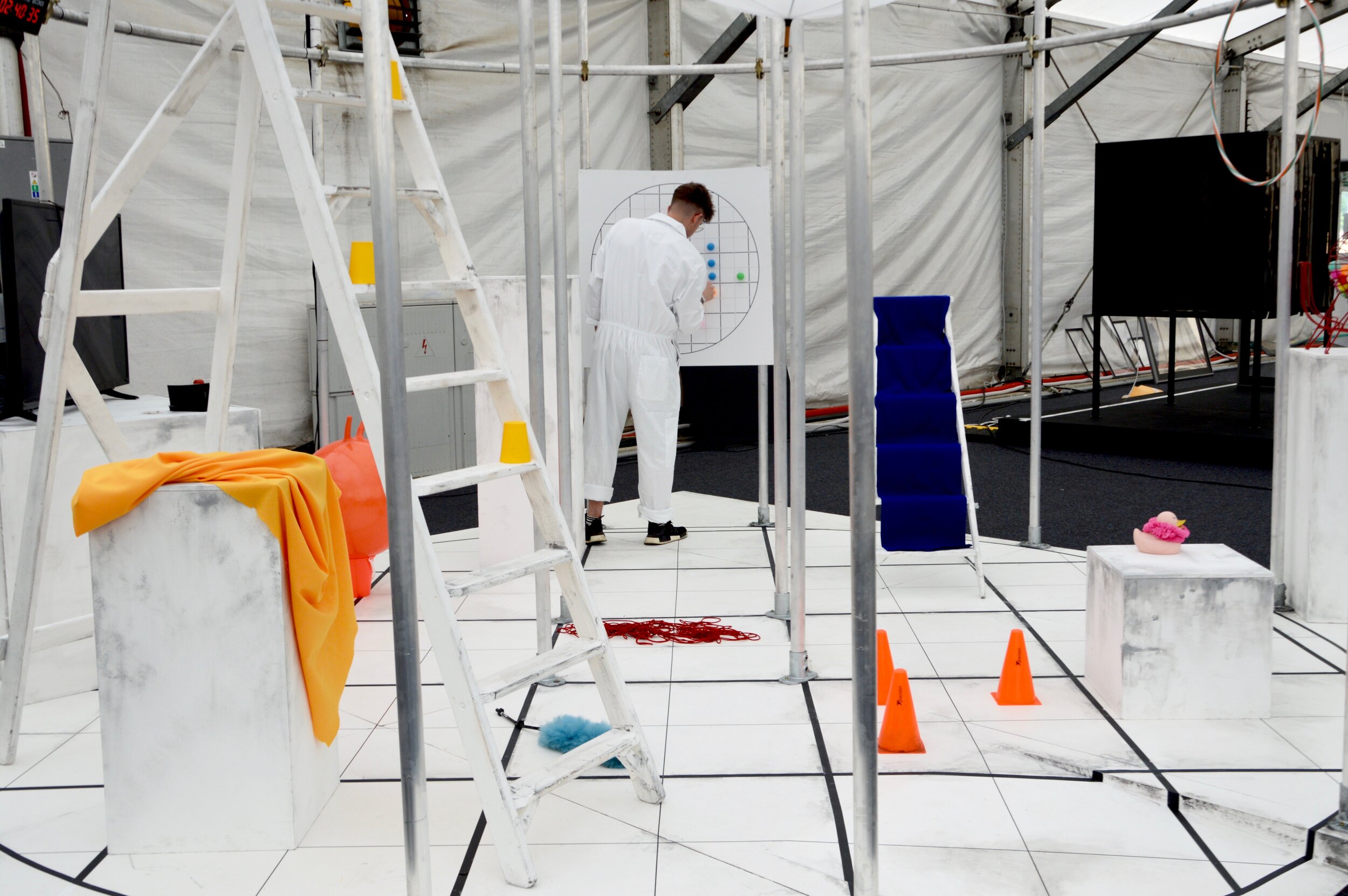 Prague Quadrennial: Future Utopia
At the begging of 2019 I was chosen alongside eight others to represent students throughout the country at Prague Quadrennial 2019, working with the Society of British Theatre Designers. We had to design and create