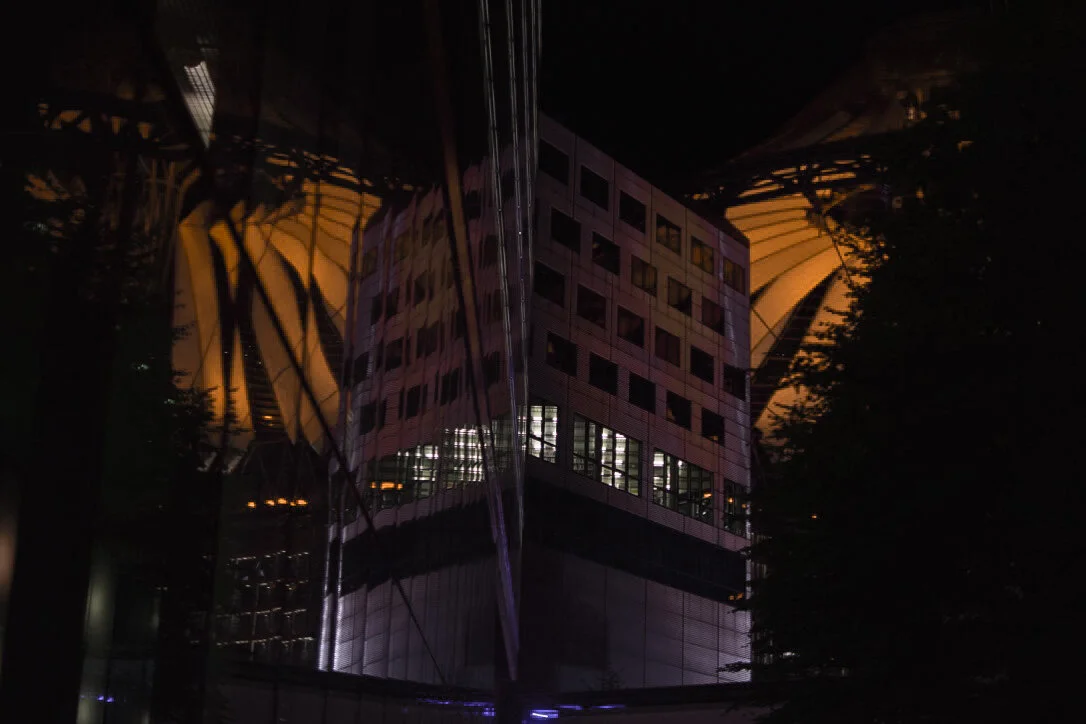 UNADJUSTEDNONRAW_thumb_16c5Germany Reflections.jpg