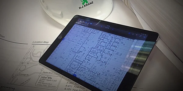ipad-and-plans-600x300.jpg