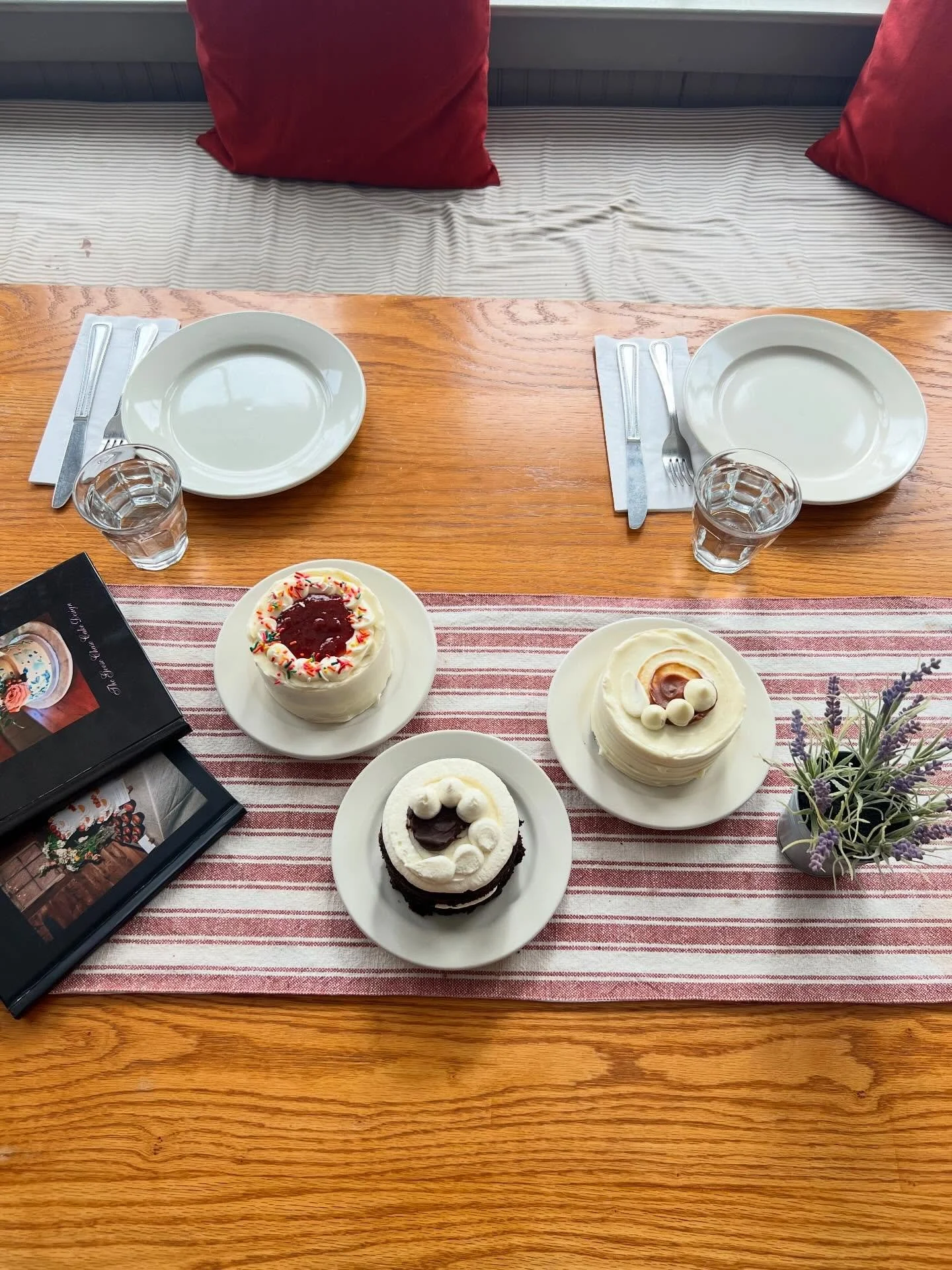 Tastings, tastings, tastings! Which flavor will you choose!?
.
I still have open dates for summer/fall 2026. If you are still looking for a wedding cake designer reach out, I would love to chat!
.
.
.
#vtwedding #vermontwedding #weddings #vtbaker #we