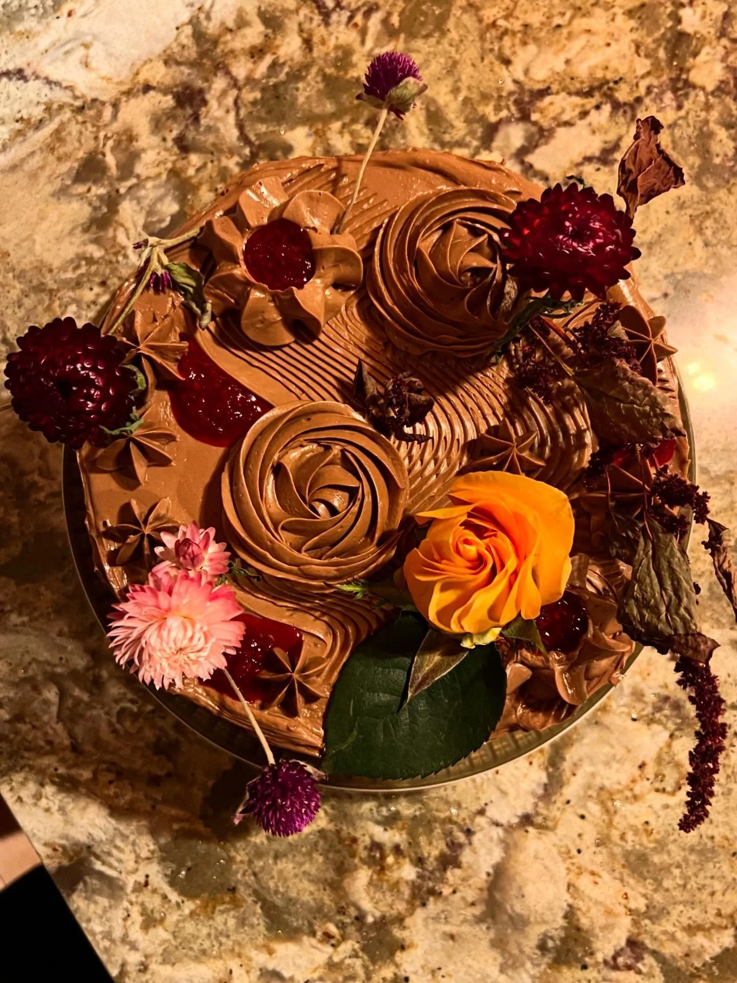 I little Chocolate ditty for my Mom&rsquo;s Birthday and your Tuesday morning feed! 
.
Chocolate Cake with Raspberry Jam and Mocha Buttercream.
.
.
.
#vtwedding #vermontwedding #weddings #vtbaker #weddingcake
.
Shop Local, Vermont Weddings, Wedding C
