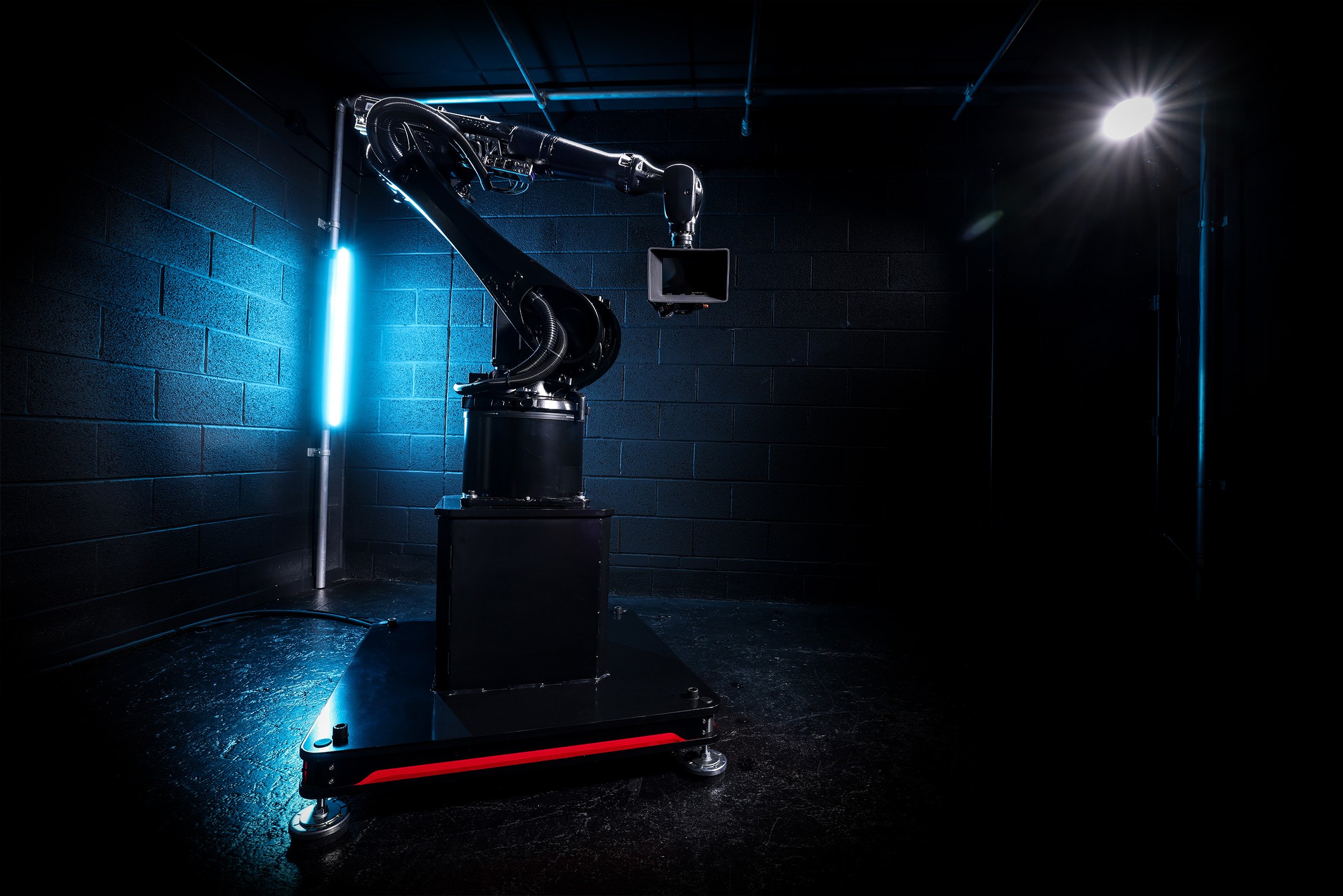 Motion Control Cinema Robots — High Speed Films
