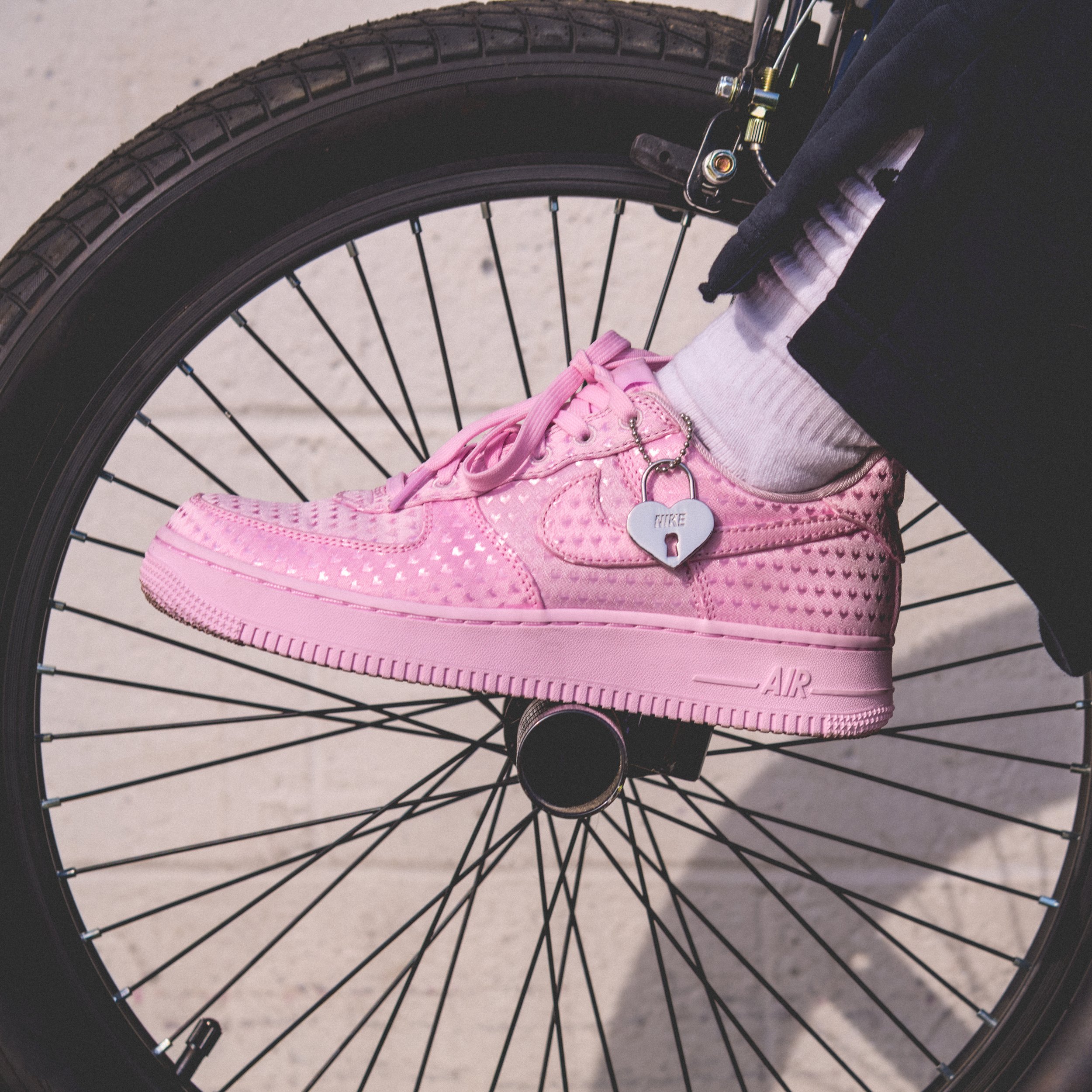 FL_Q1_LIGHTBOX_NIKE-JORDAN_SHOT24C_0538-2_1x1.jpg